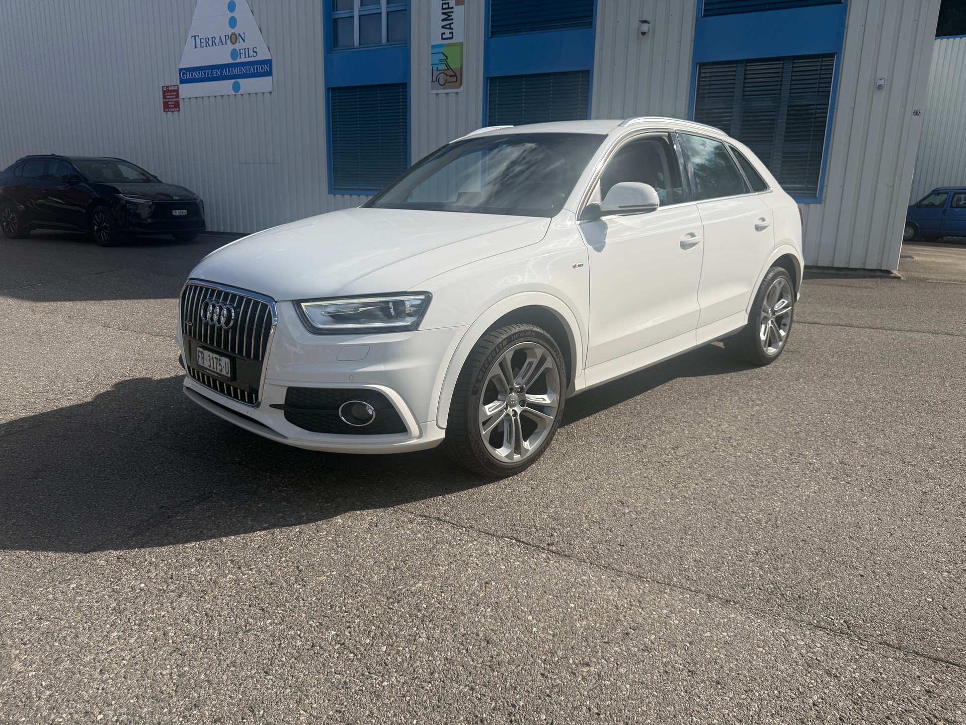 AUDI Q3 2.0 TFSI quattro S-tronic