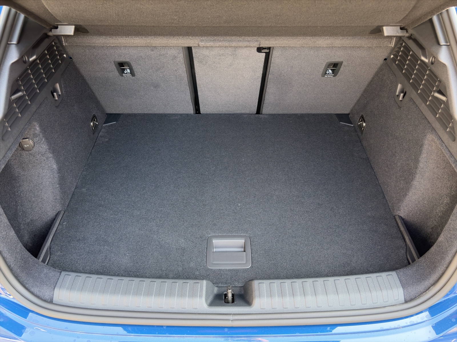 AUDI A3 Sportback TFSI 110 kW S line Attraction S tronic-image-12