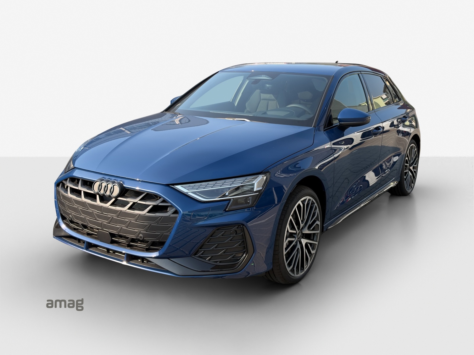 AUDI A3 Sportback TFSI 110 kW S line Attraction S tronic
