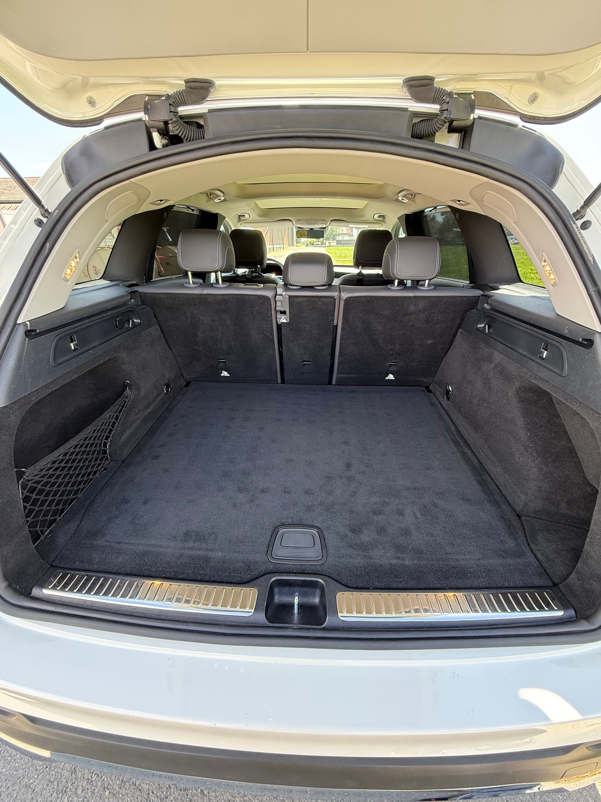 MERCEDES-BENZ GLC 400 d Off-Road 4m-image-15