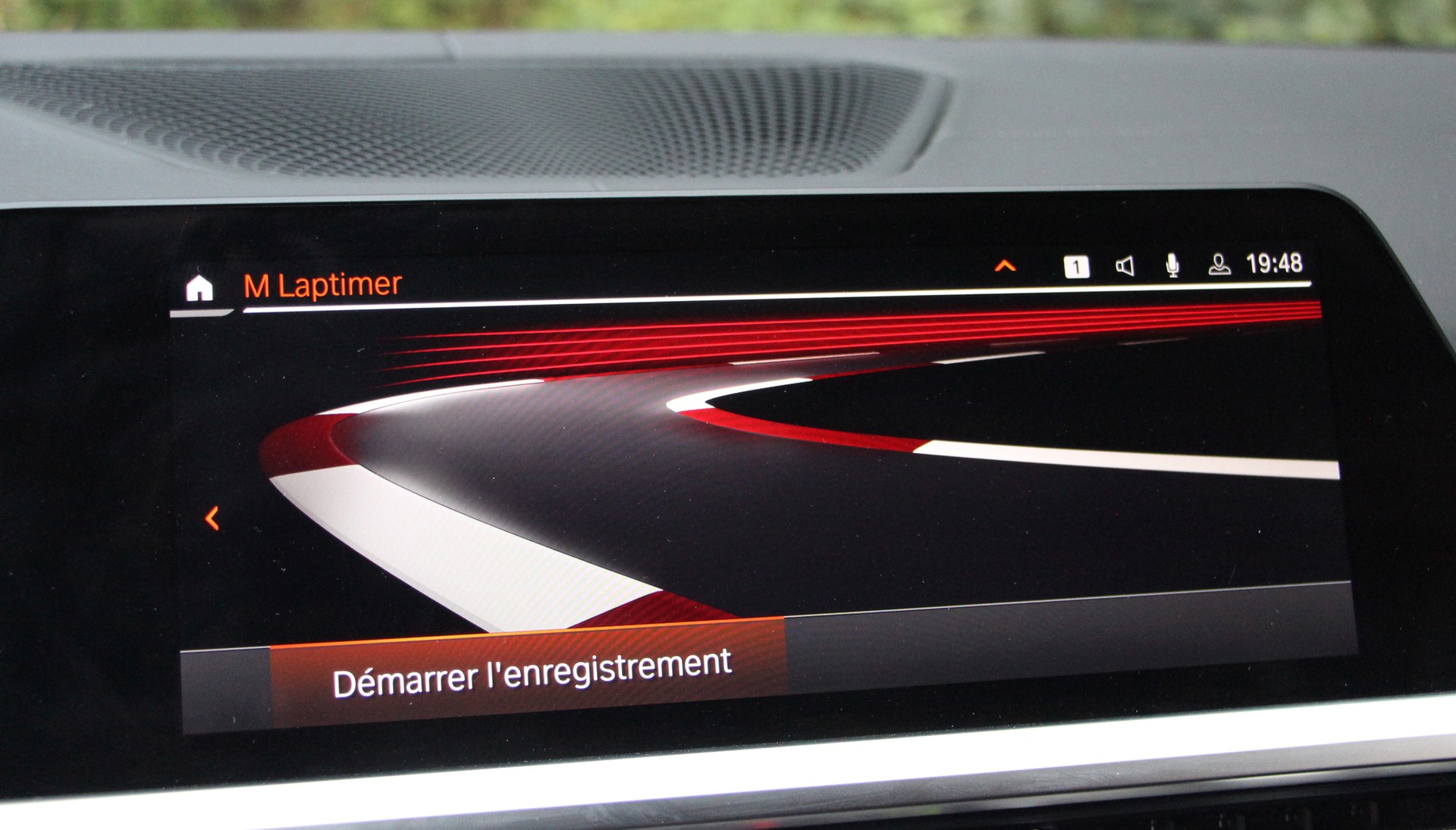 BMW M440i xDrive 48V Coupé Steptronic-image-13