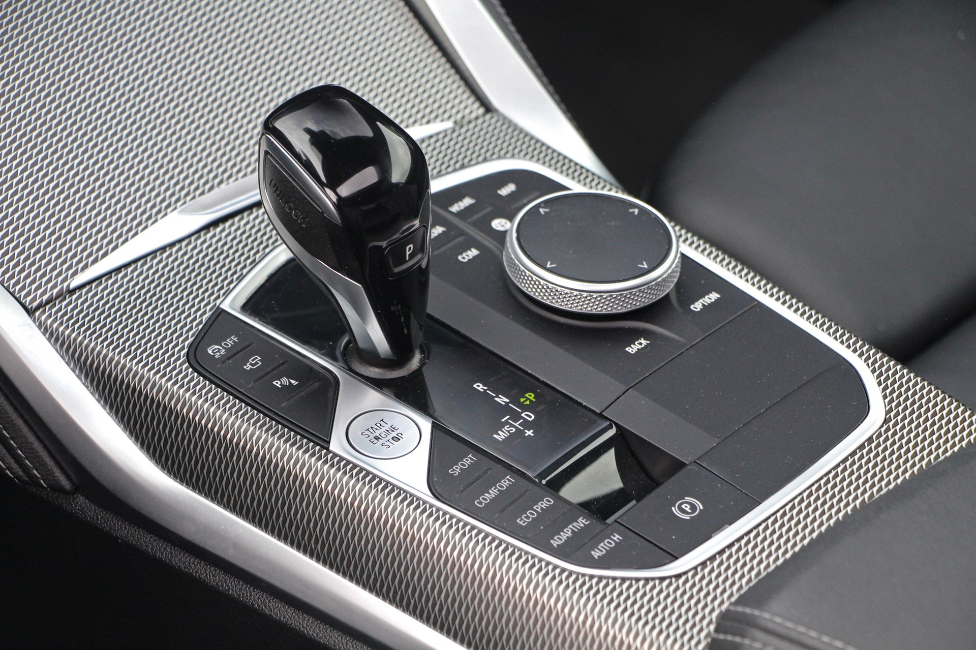 BMW M440i xDrive 48V Coupé Steptronic-image-14