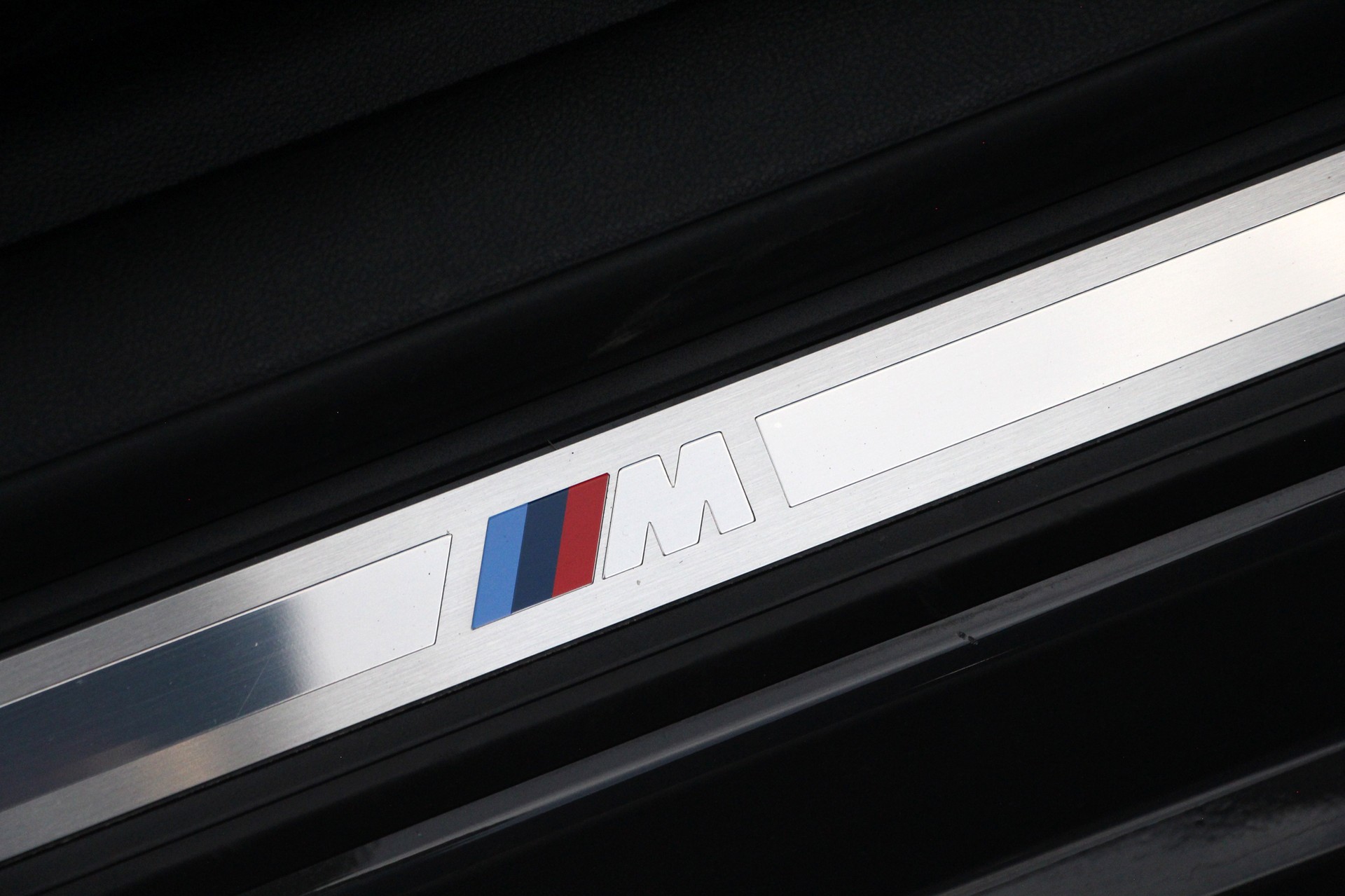 BMW M440i xDrive 48V Coupé Steptronic-image-16
