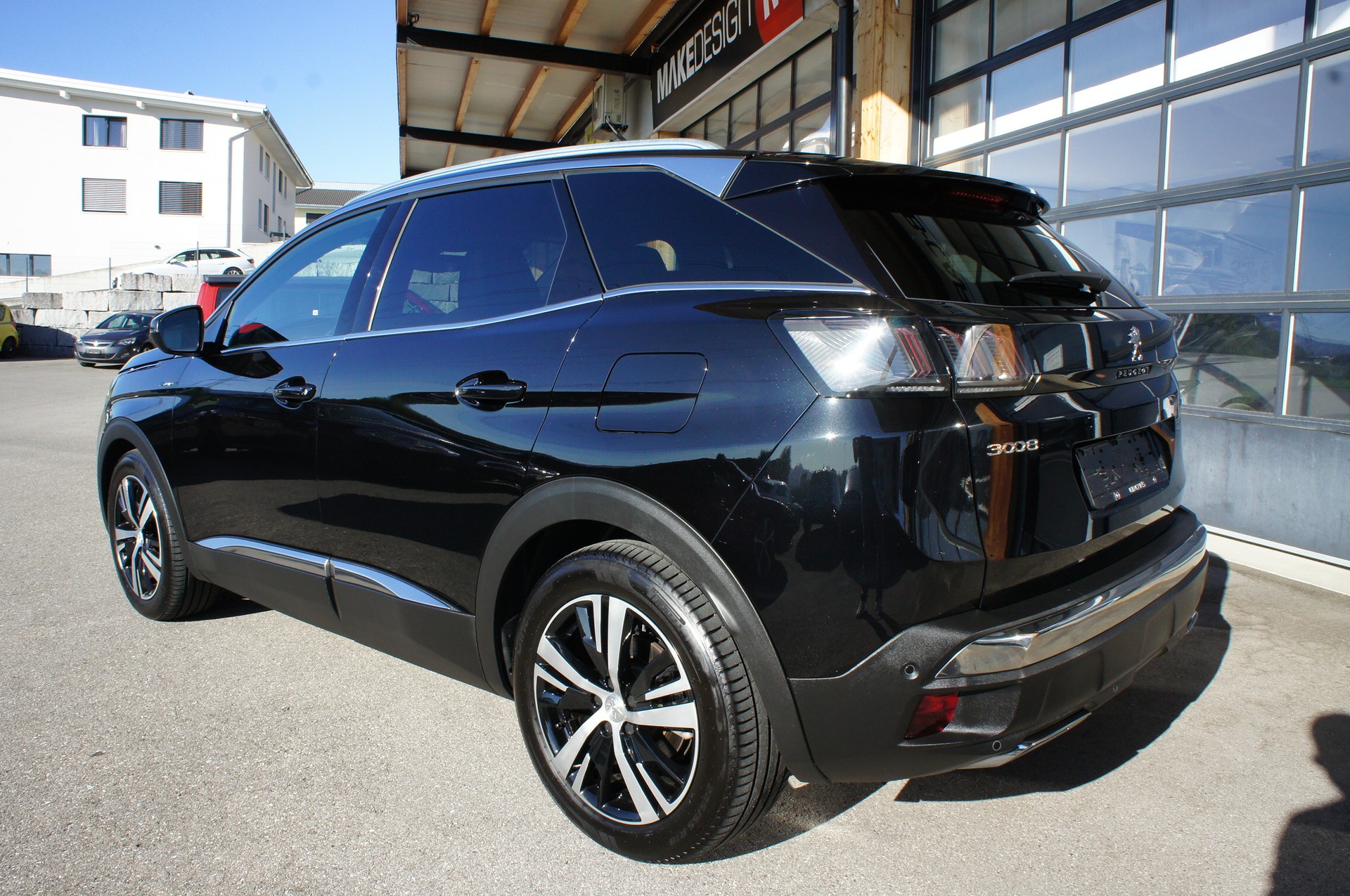 PEUGEOT 3008 300e Hybrid4 GT EAT8-showroom-element-2