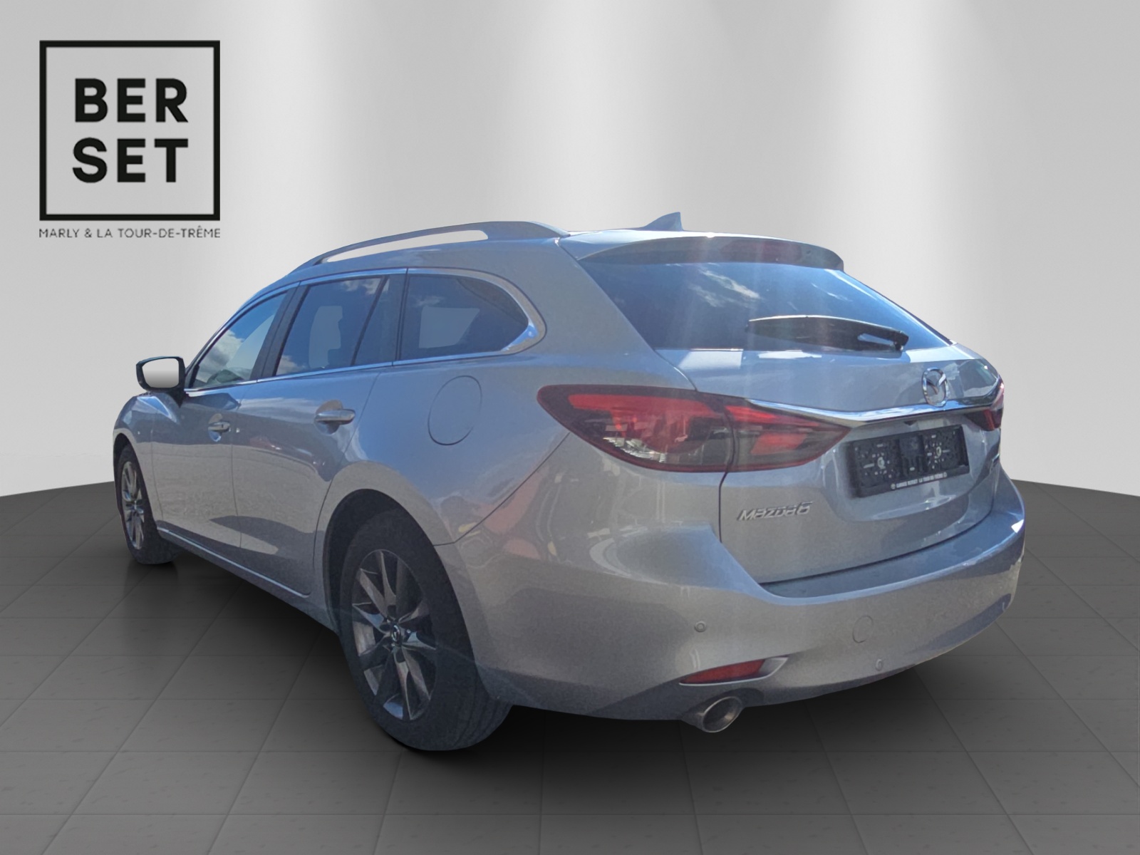 MAZDA 6 Sport Wagon 2.0 Ambition-showroom-element-2
