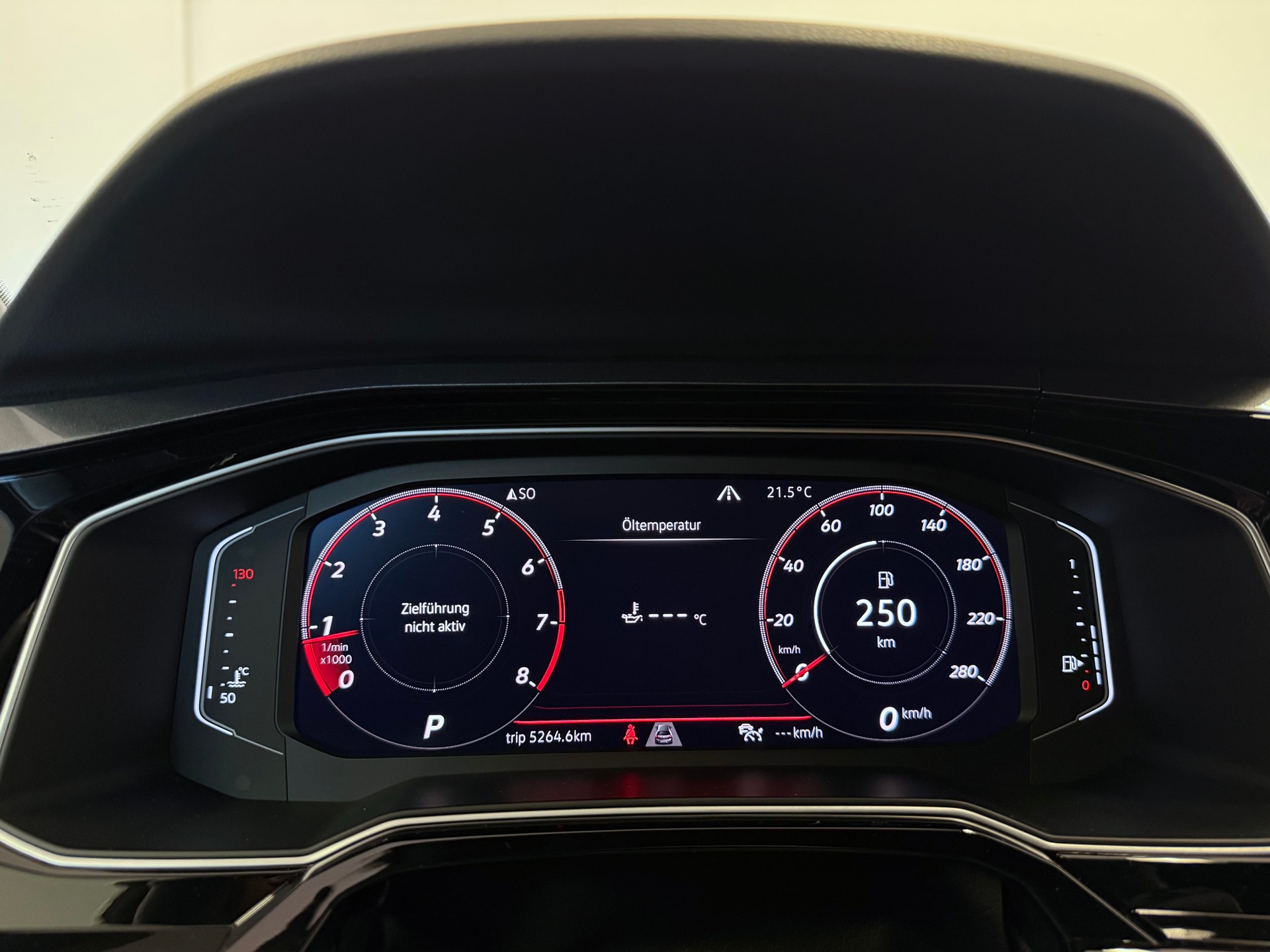 VW Polo 2.0 TSI GTI DSG-image-22