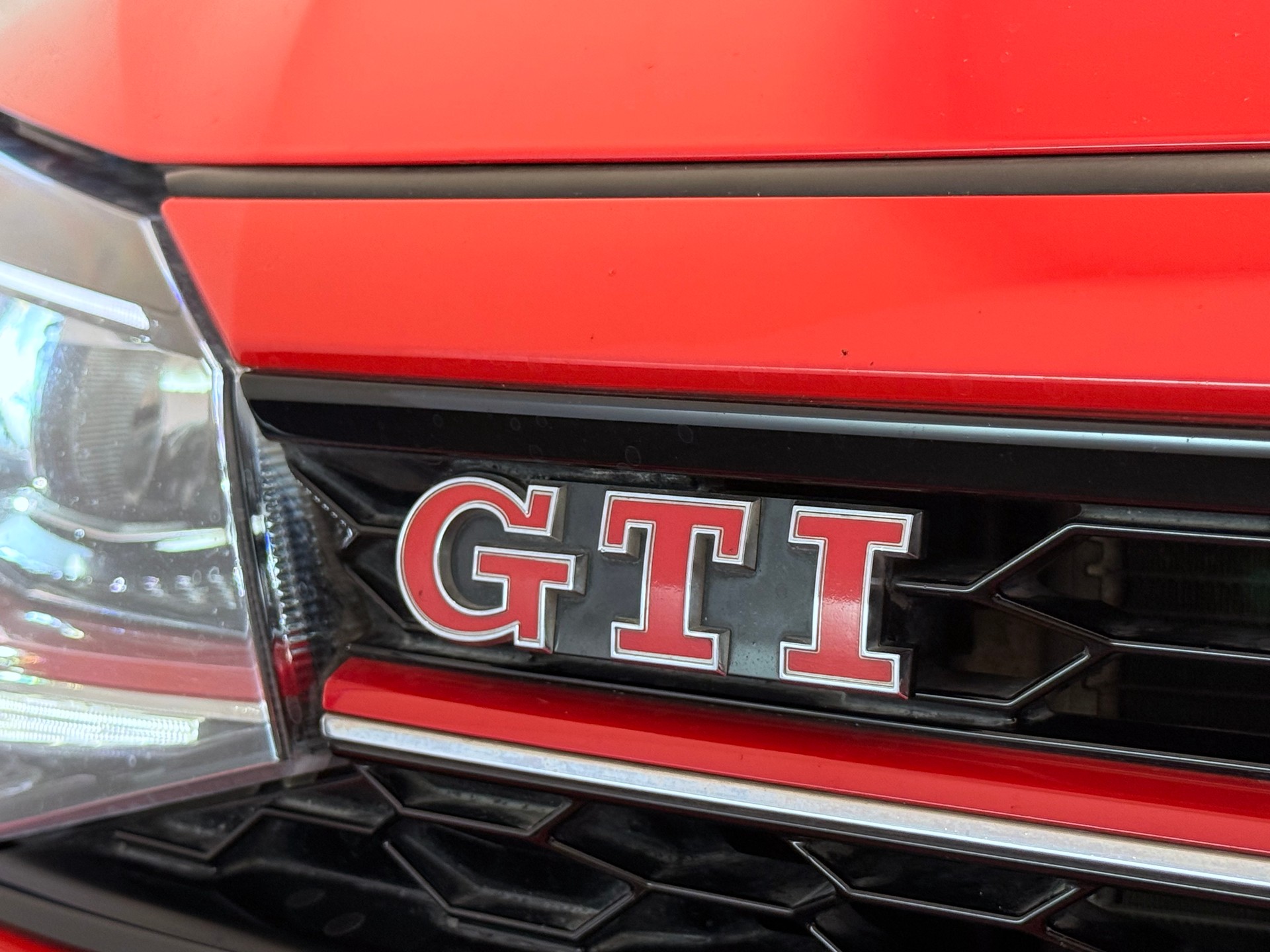 VW Polo 2.0 TSI GTI DSG-image-11