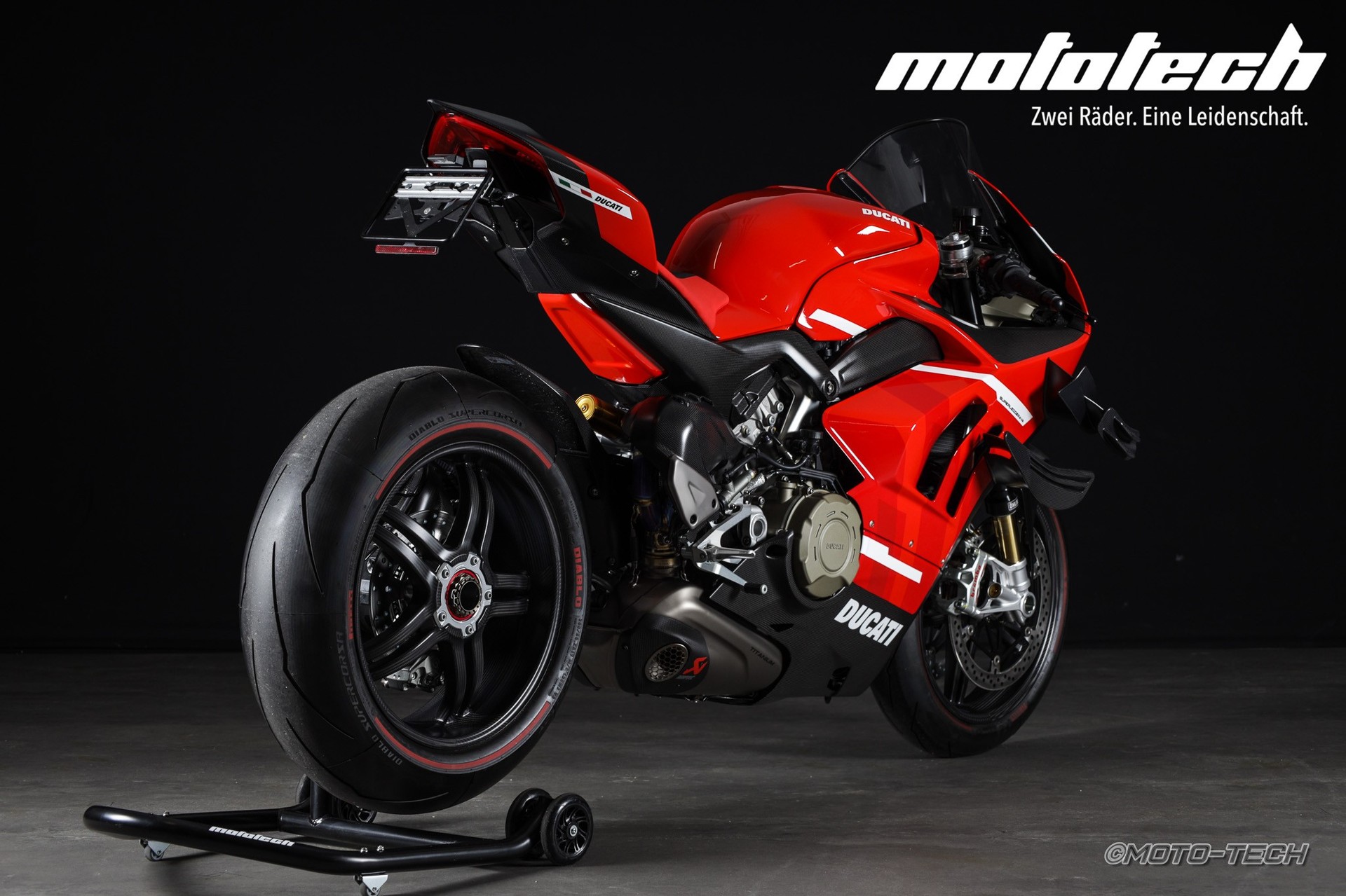 DUCATI PANIGALE V4 SUPERLEGGERA-image-2