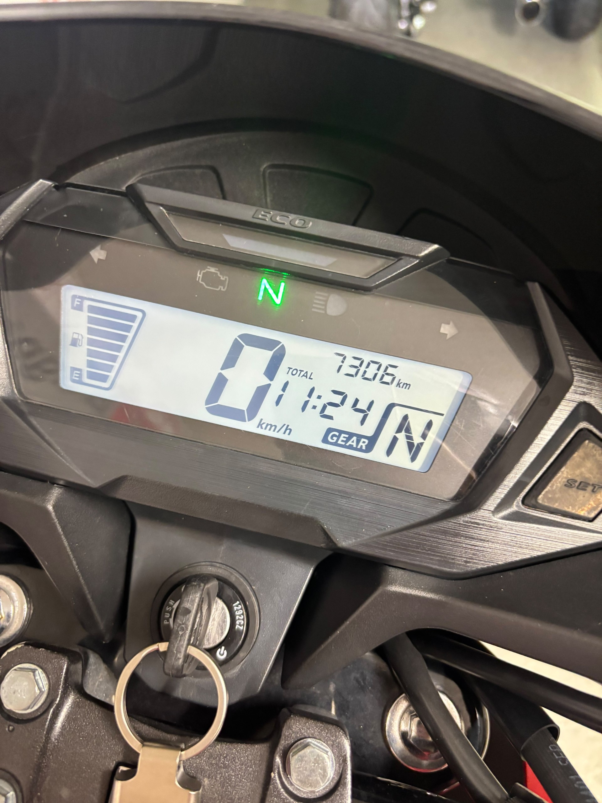HONDA CBF 125 M-image-1