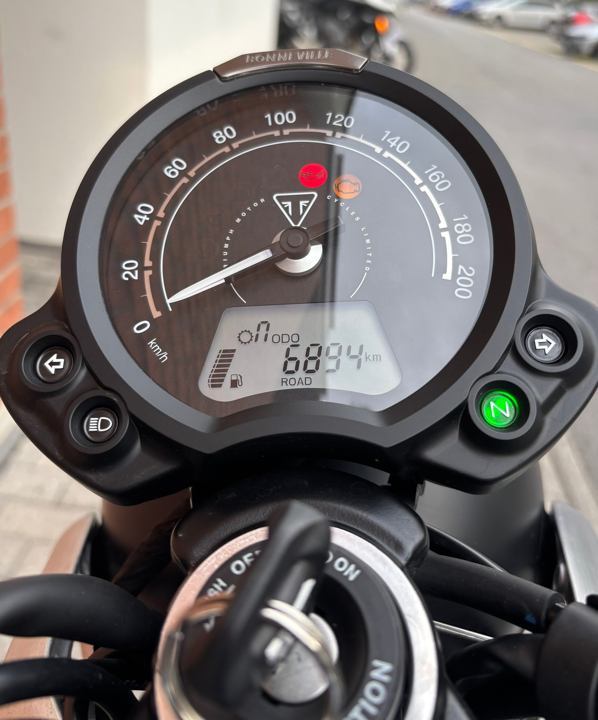 TRIUMPH Street Twin 900-image-5