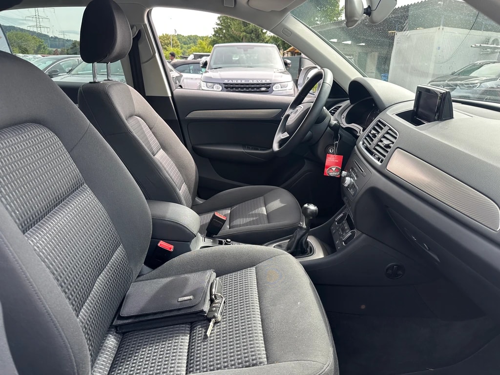 AUDI Q3 2.0 TDI design-image-9