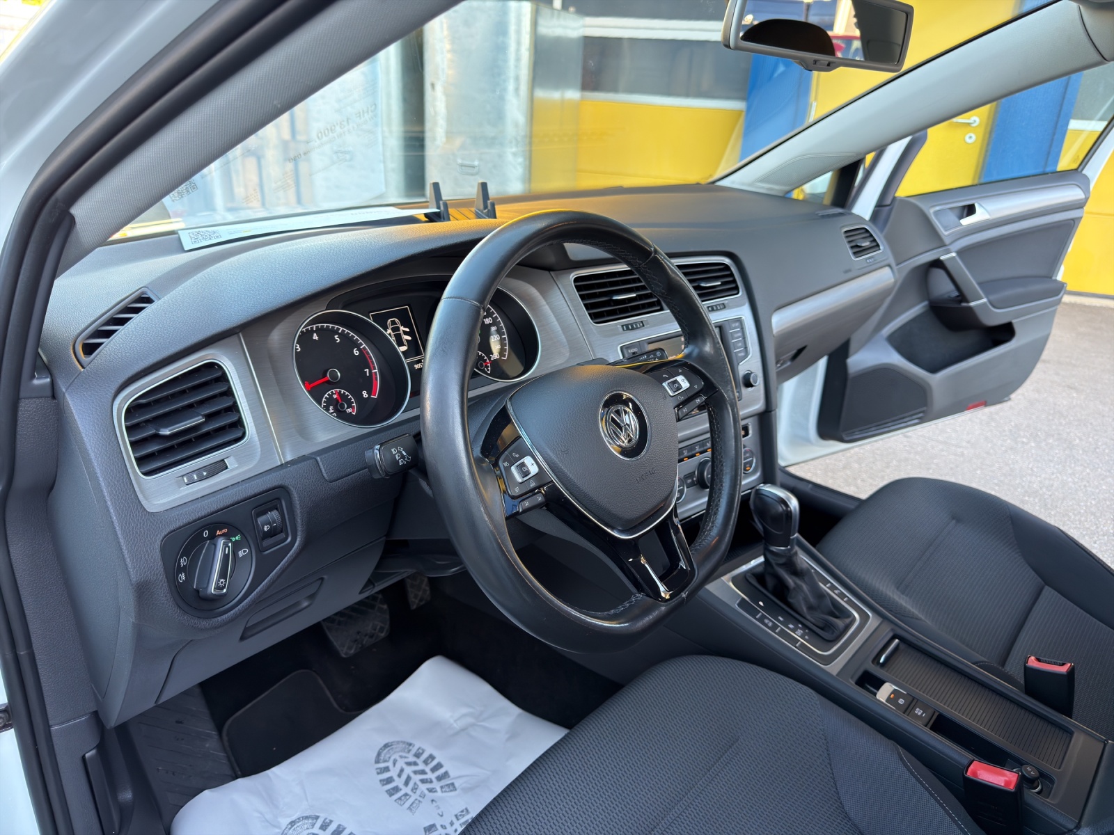 VW Golf 1.2 TSI Comfortline DSG-image-22