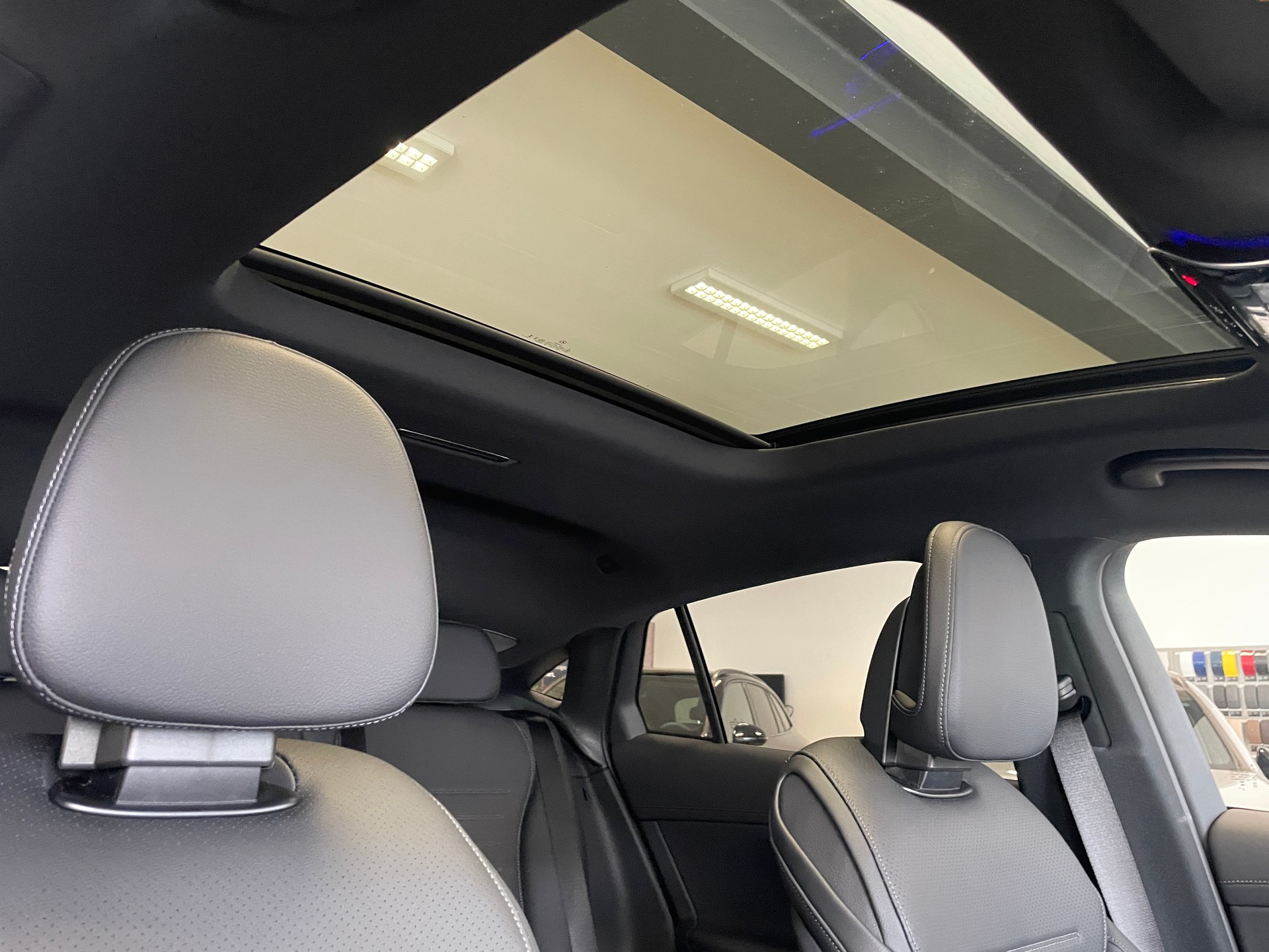 MERCEDES-BENZ GLC Coupé 300 4Matic 9G-Tronic AMG Line-image-27