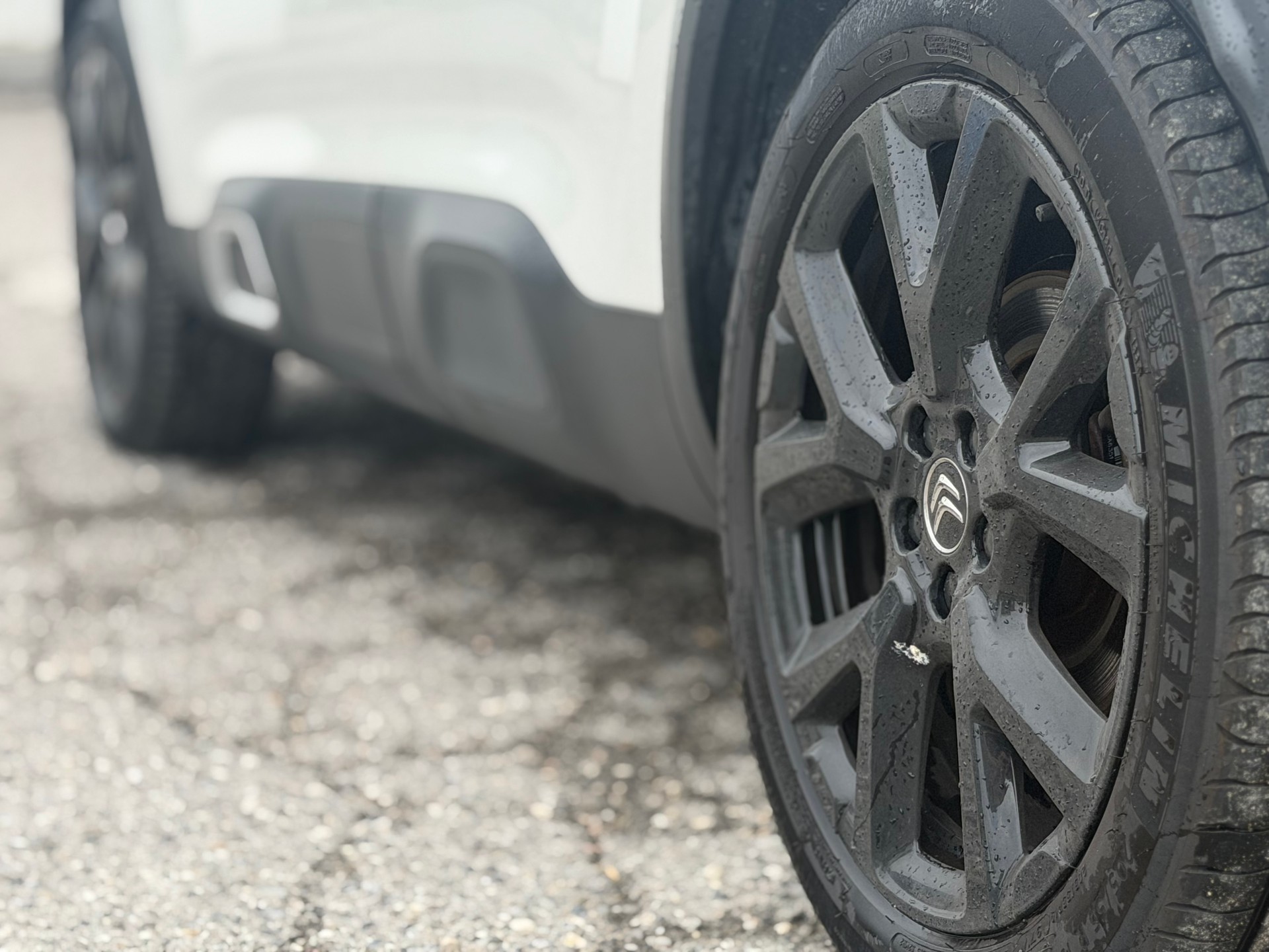 CITROEN C5 Aircross 1.6 PHEV Shine-image-5