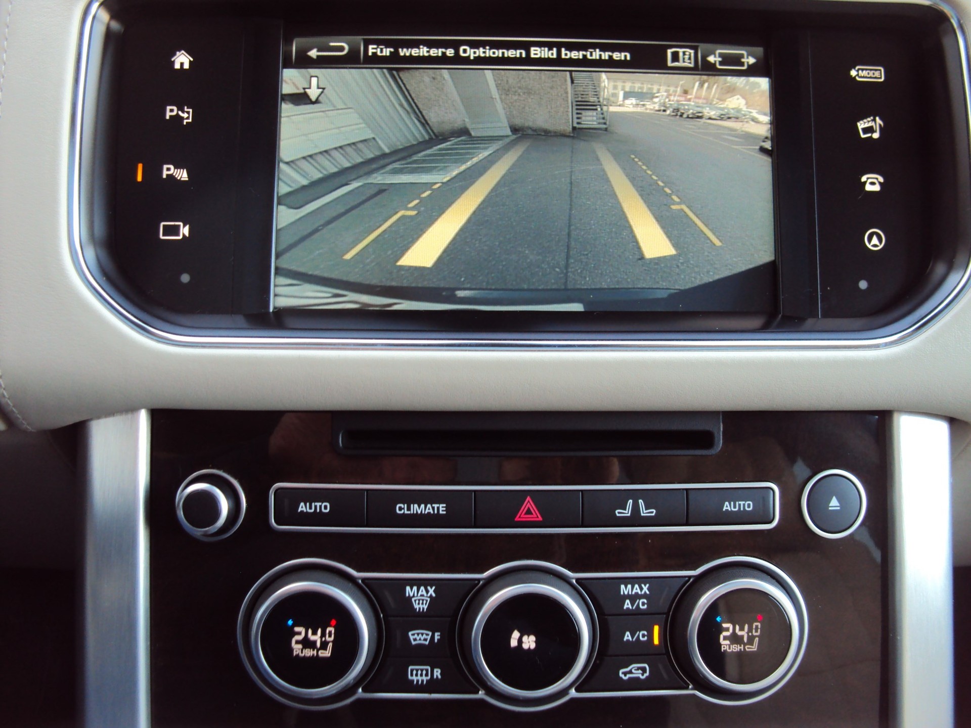 LAND ROVER Range Rover 3.0SDV6 HEV SV Autobiography Automatic-image-9