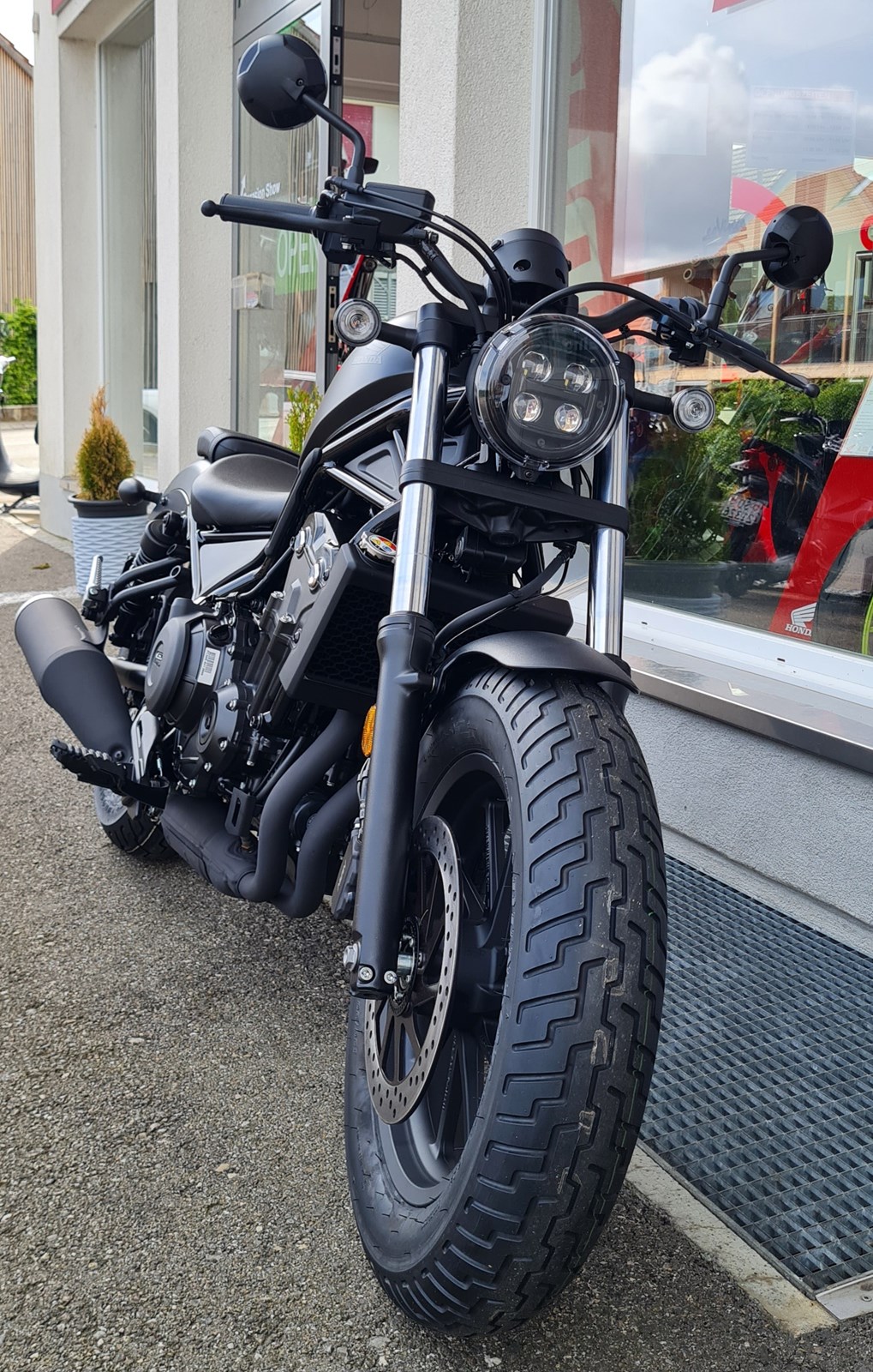 HONDA CMX 500 Rebel-image-1