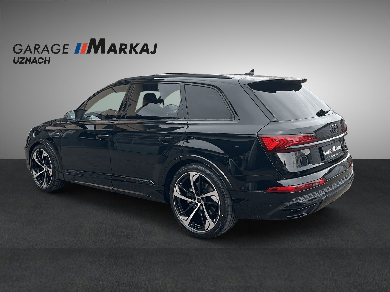 AUDI Q7 50 TDI quattro S Line tiptronic-showroom-element-3