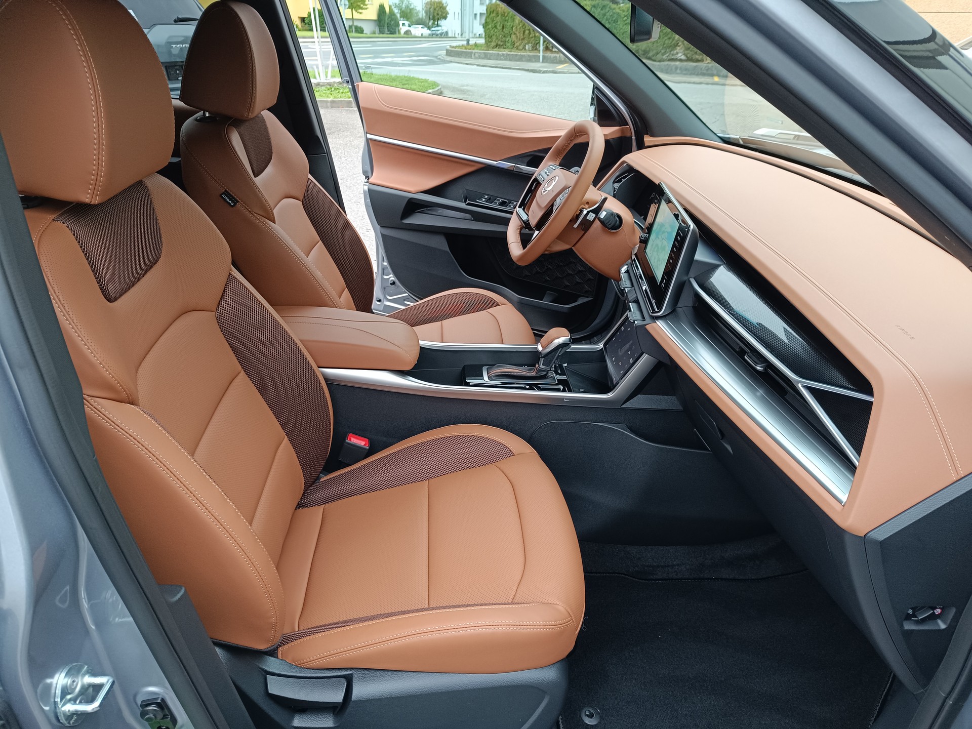 KGM-SsangYong Torres 1.5 TGDI 1st Edition 4WD AT-image-11