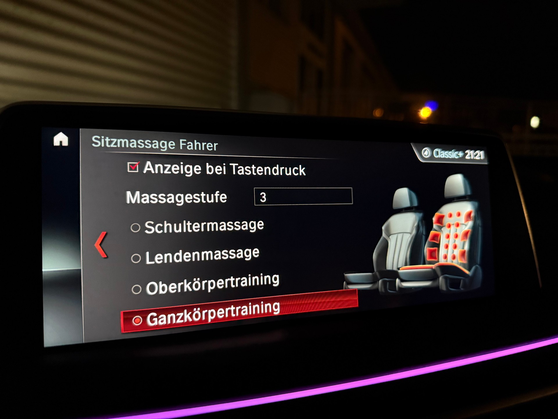 BMW M760Li xDrive Steptronic-image-21
