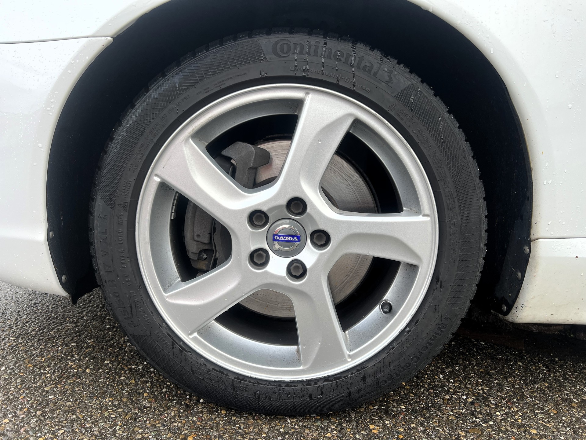 VOLVO V70 D4 AWD Momentum Dynamic Edition Geartronic-image-7