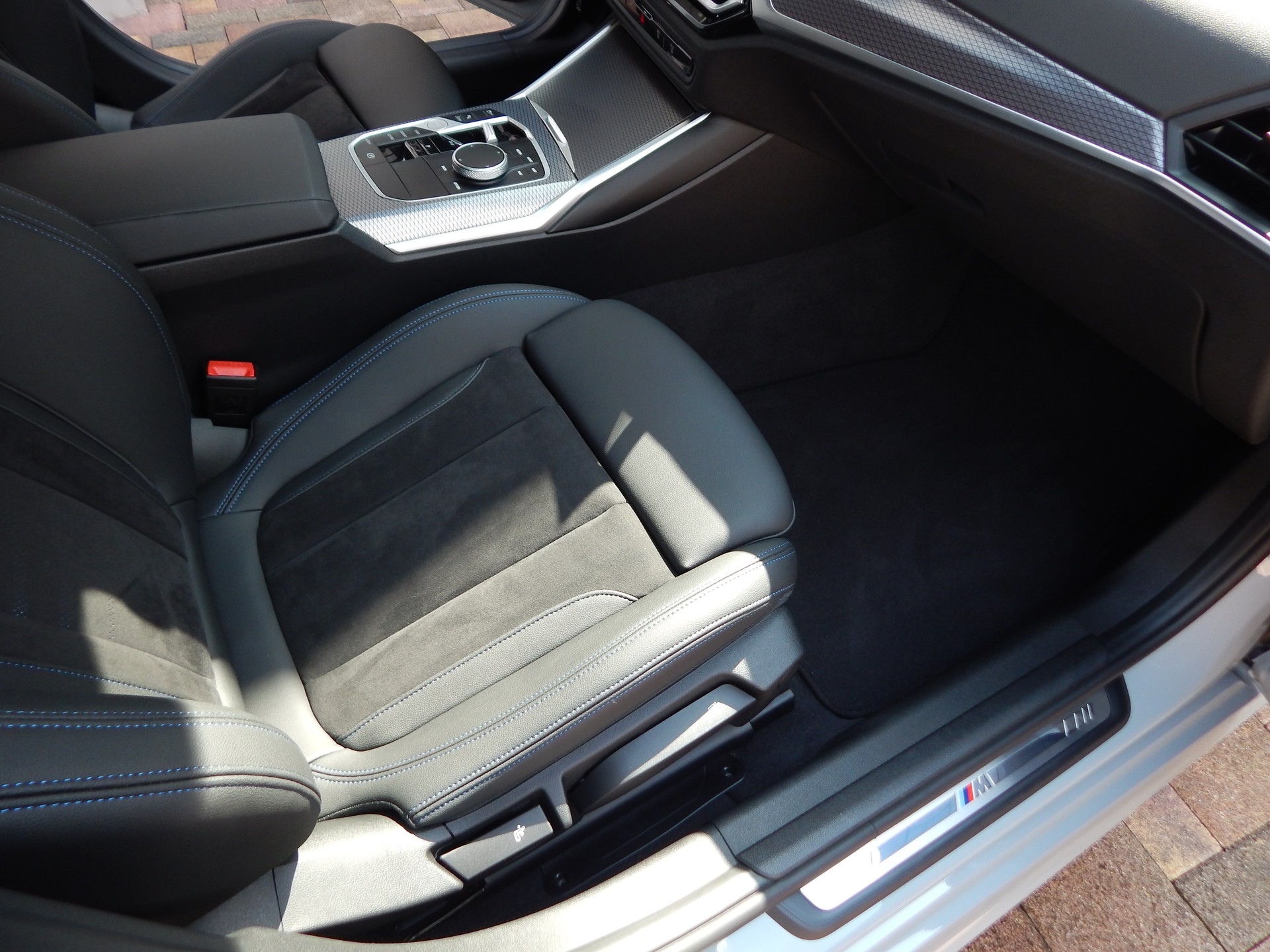 BMW Neuwagenzustand/330i Touring/TwinPower Turbo/Steptr./M Sport-image-20