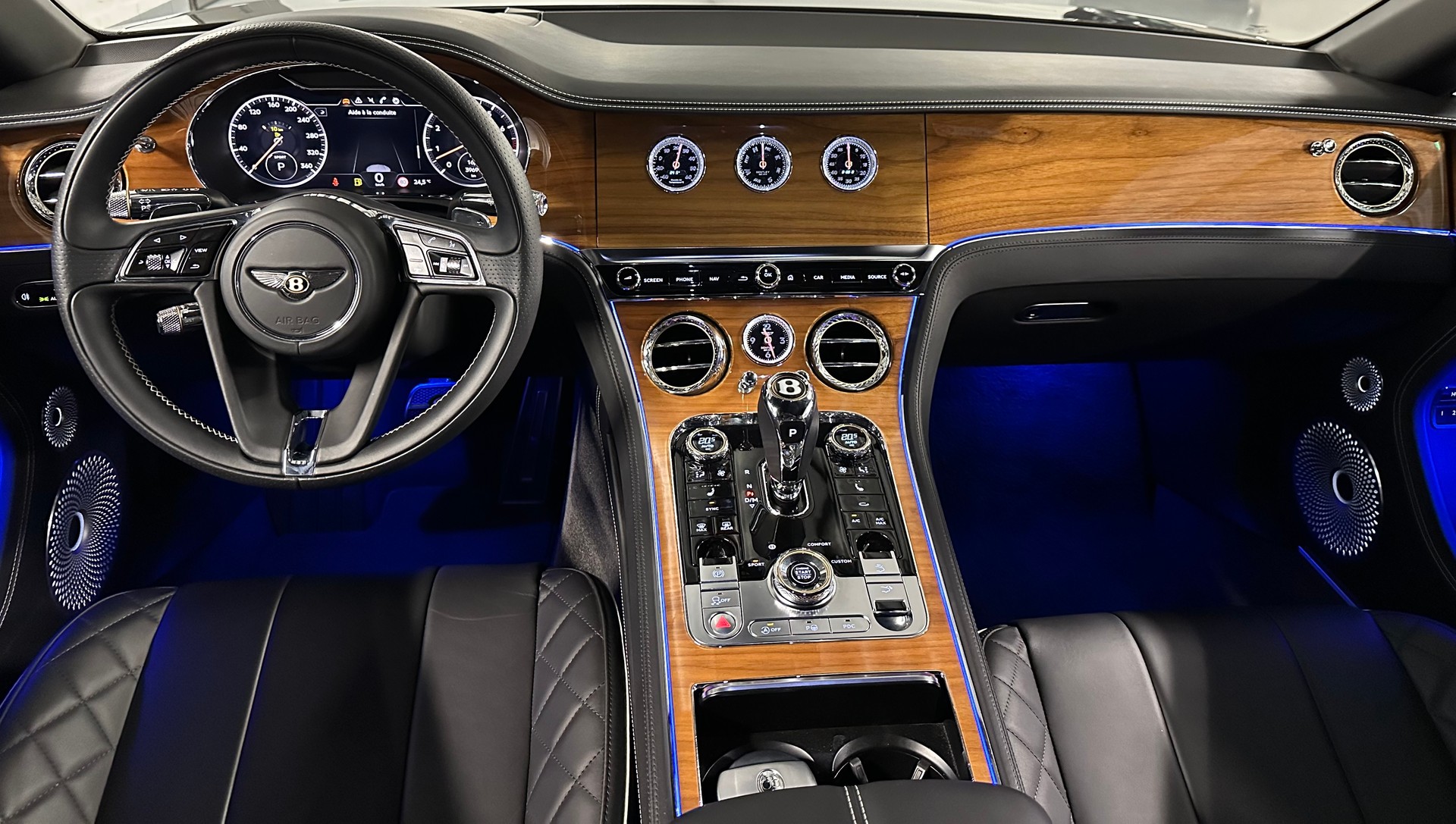 BENTLEY Continental GT 4.0 V8-image-15