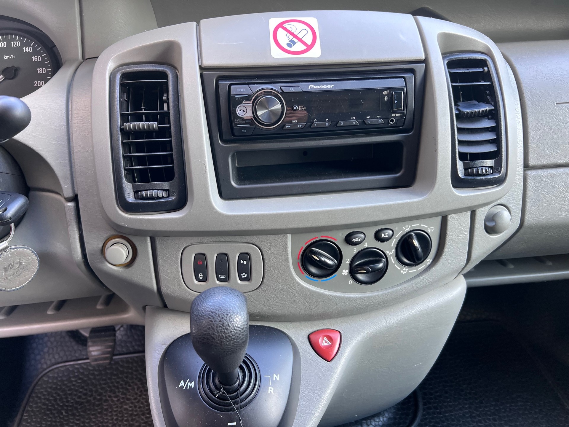 OPEL Vivaro 2.5 CDTI 2.7t-image-5