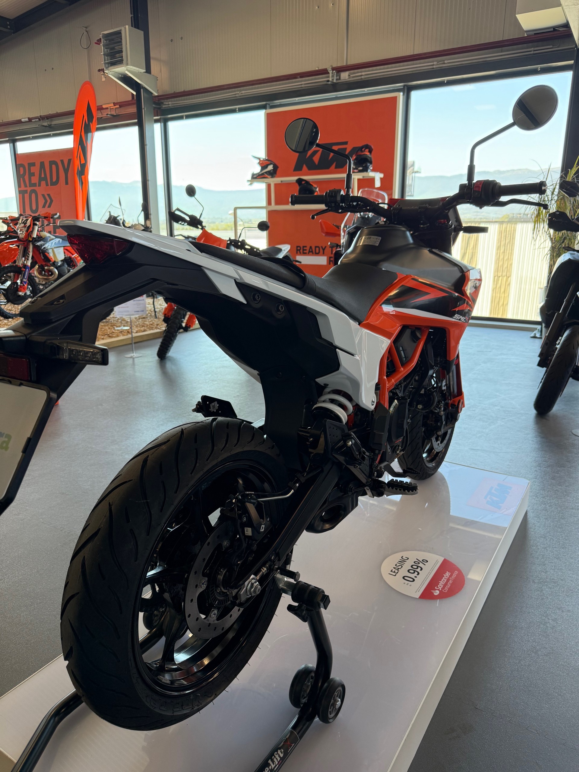 KTM 125 SMC R-image-4