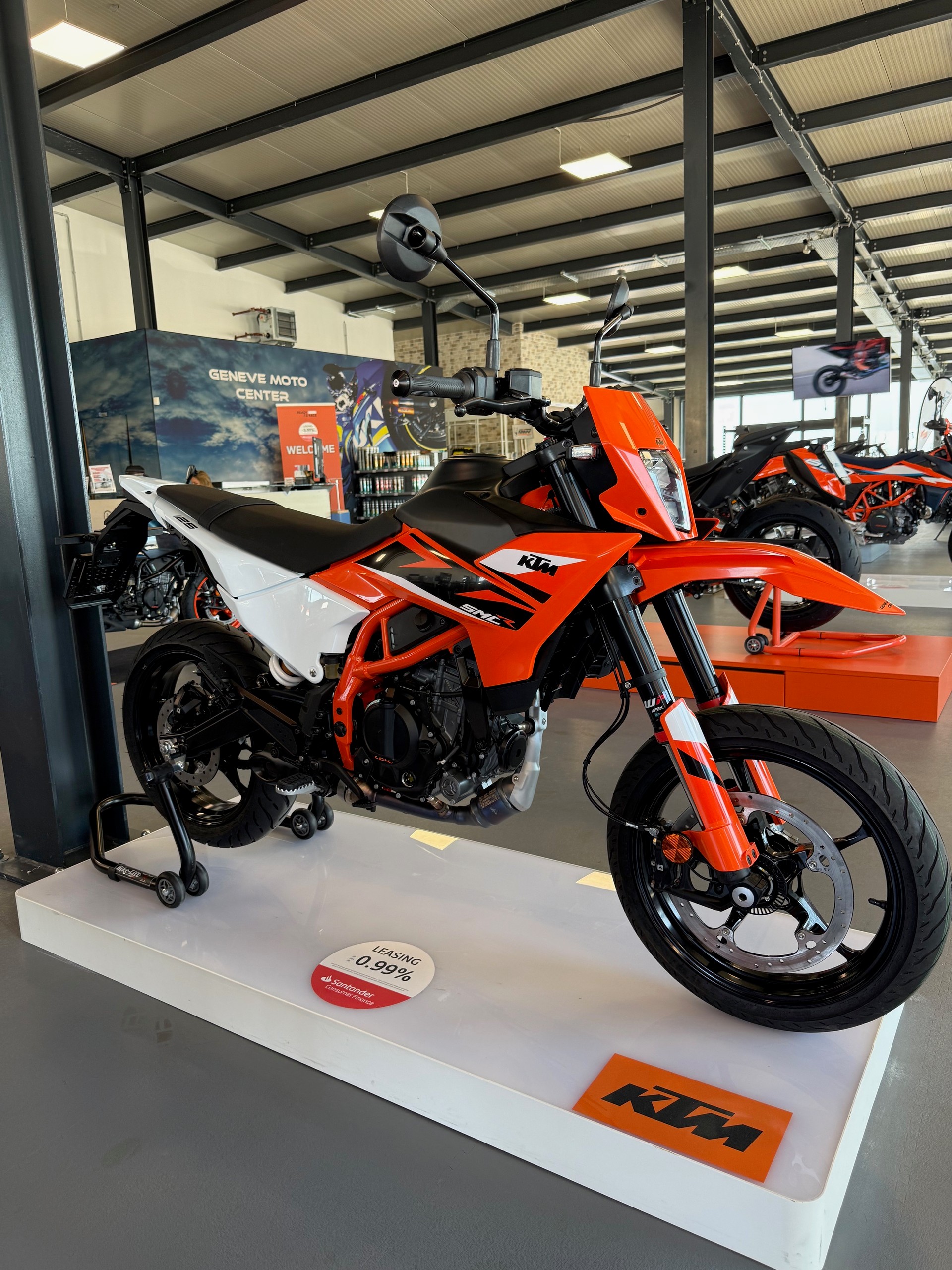 KTM 125 SMC R-image-0