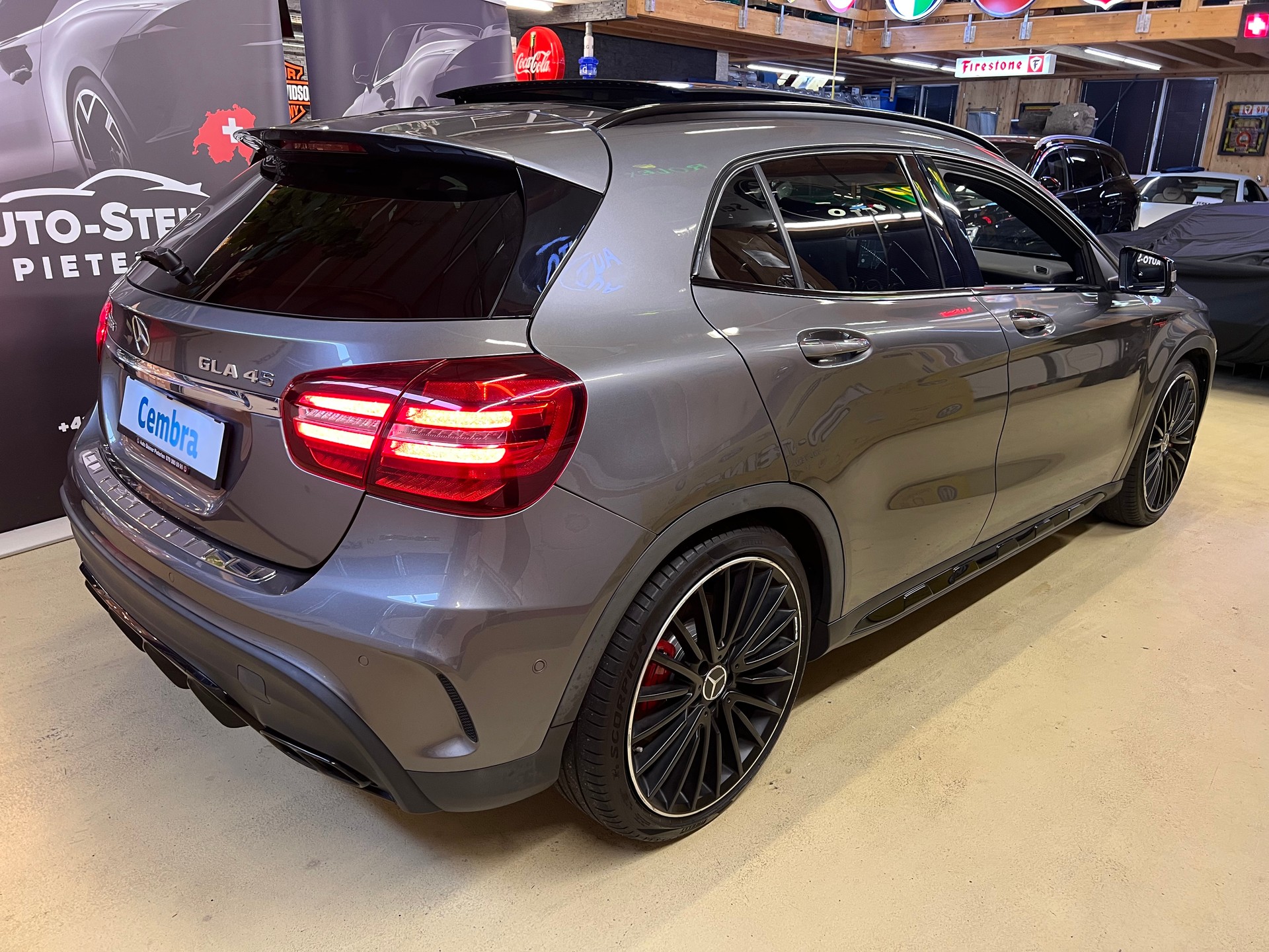 MERCEDES-BENZ "GLA 45 AMG" 4MATIC 7G-DCT. CH AUTO MB AUSLIEFERUNG. SAUBER UND GEPFLEGT. AB MFK !!-image-13