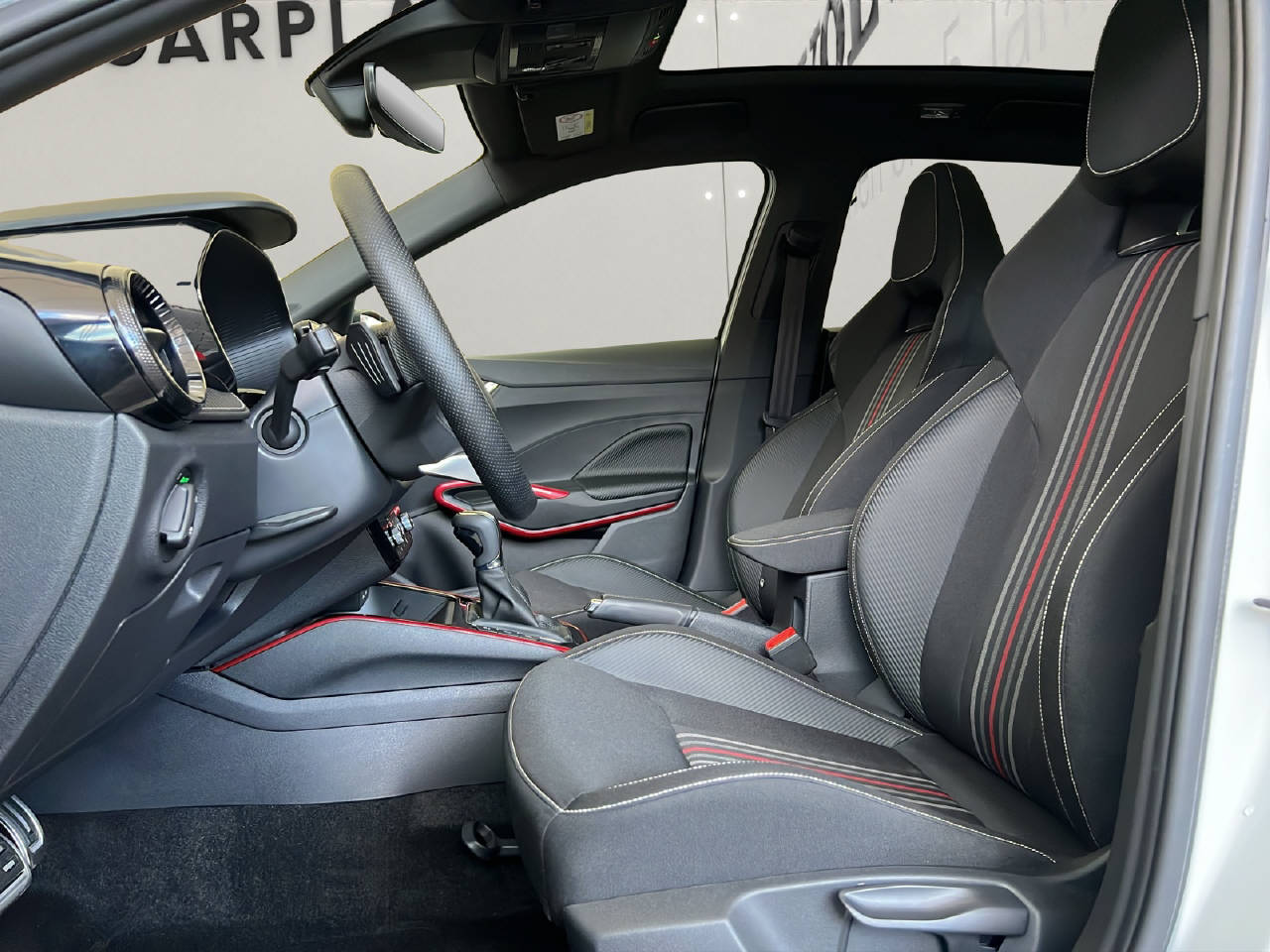 SKODA Fabia 1.0 TSI Monte Carlo DSG-image-9