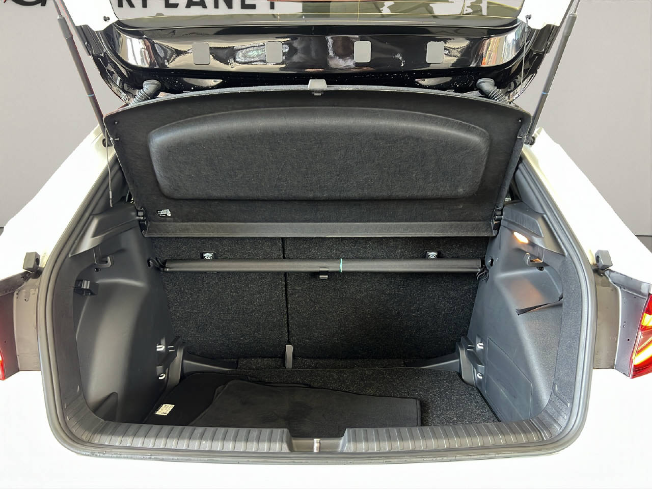 SKODA Fabia 1.0 TSI Monte Carlo DSG-image-19