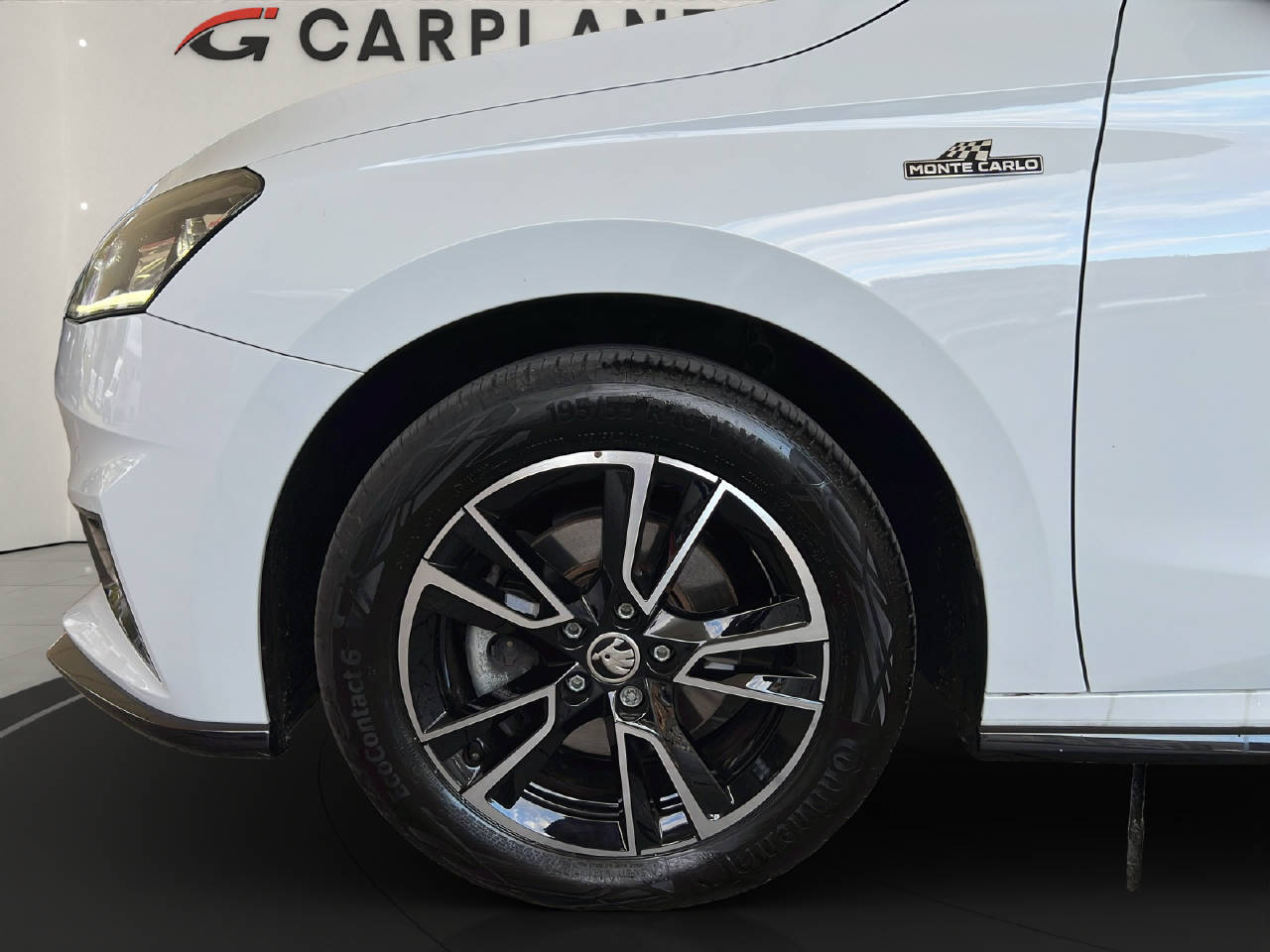 SKODA Fabia 1.0 TSI Monte Carlo DSG-image-7
