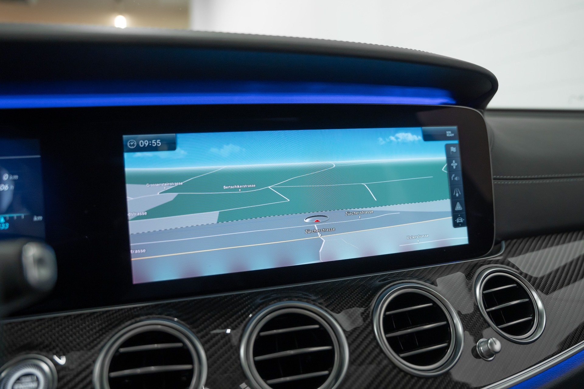 MERCEDES-BENZ E 63 AMG S 4Matic Speedshift MCT-image-29