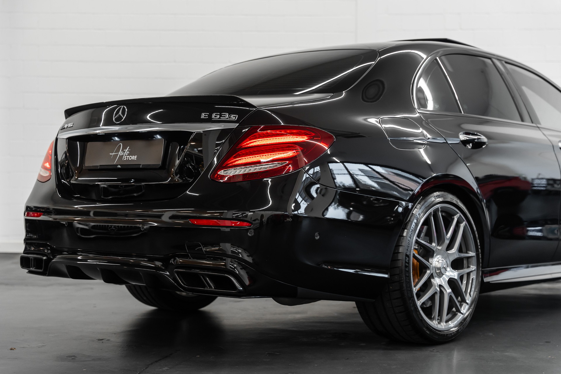 MERCEDES-BENZ E 63 AMG S 4Matic Speedshift MCT-image-5