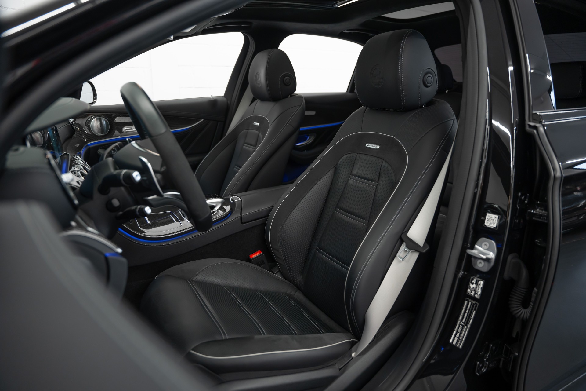 MERCEDES-BENZ E 63 AMG S 4Matic Speedshift MCT-image-9