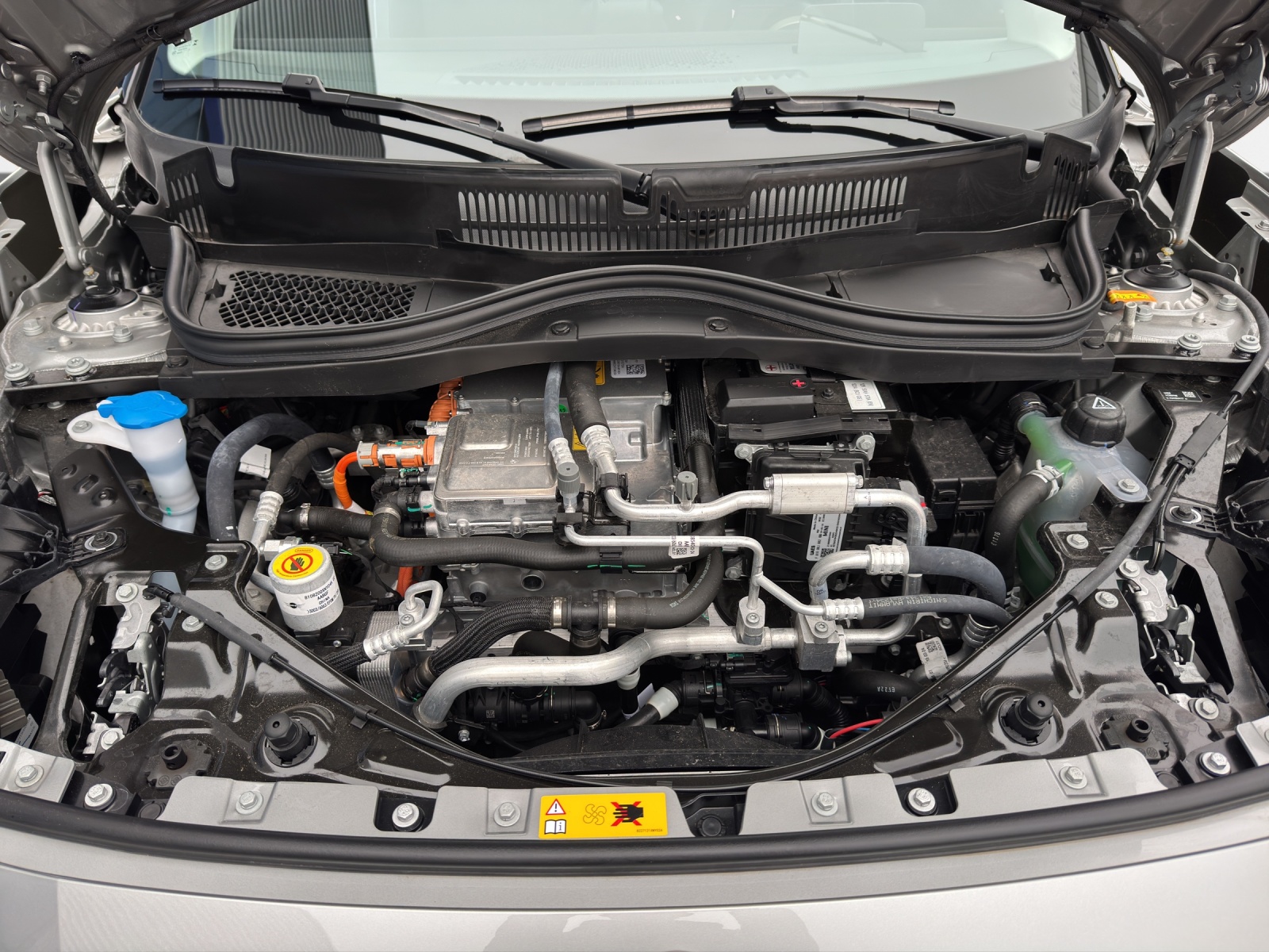 MINI Cooper SE-image-10