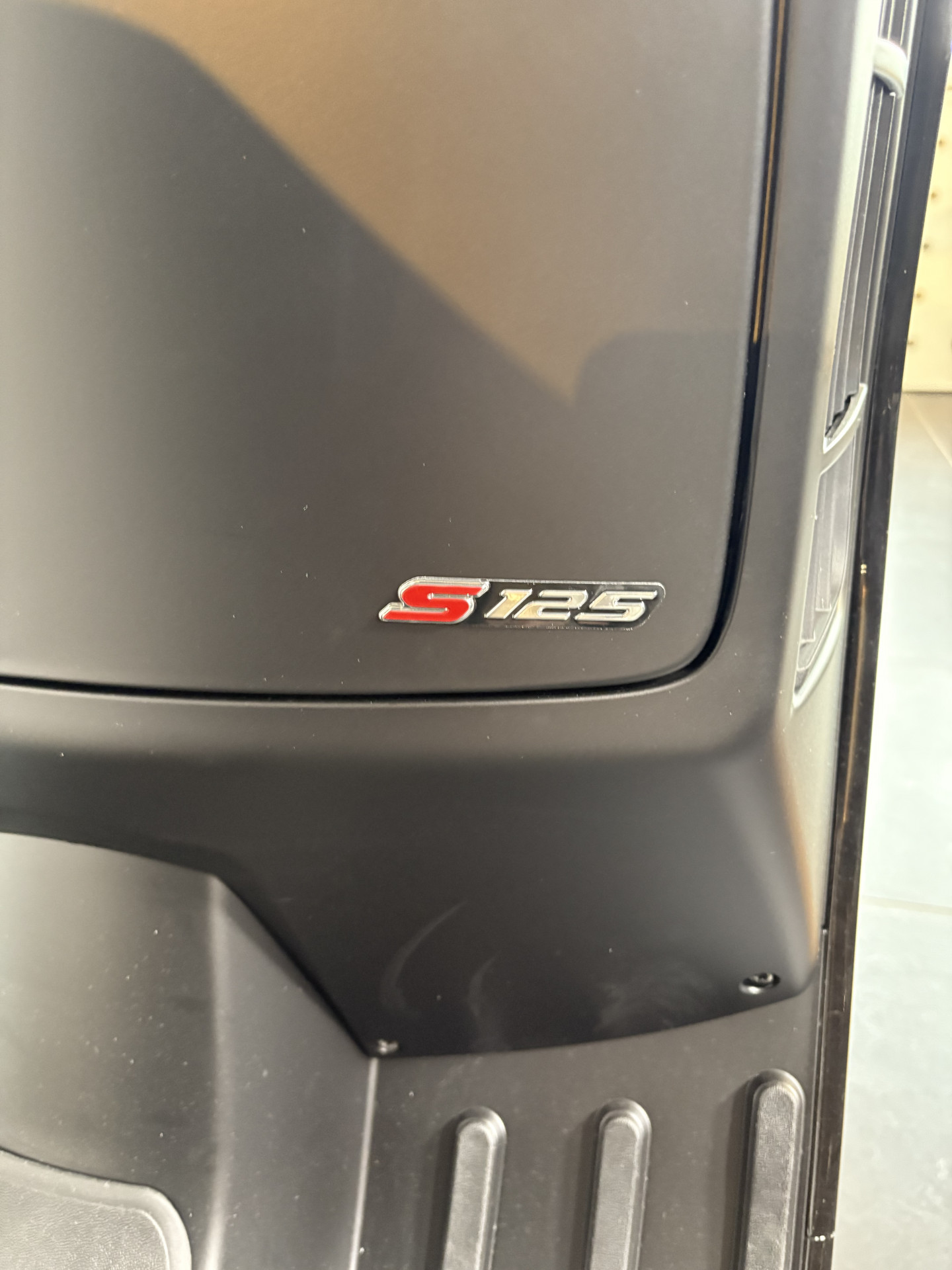 PIAGGIO Vespa GTS 125-showroom-element-3
