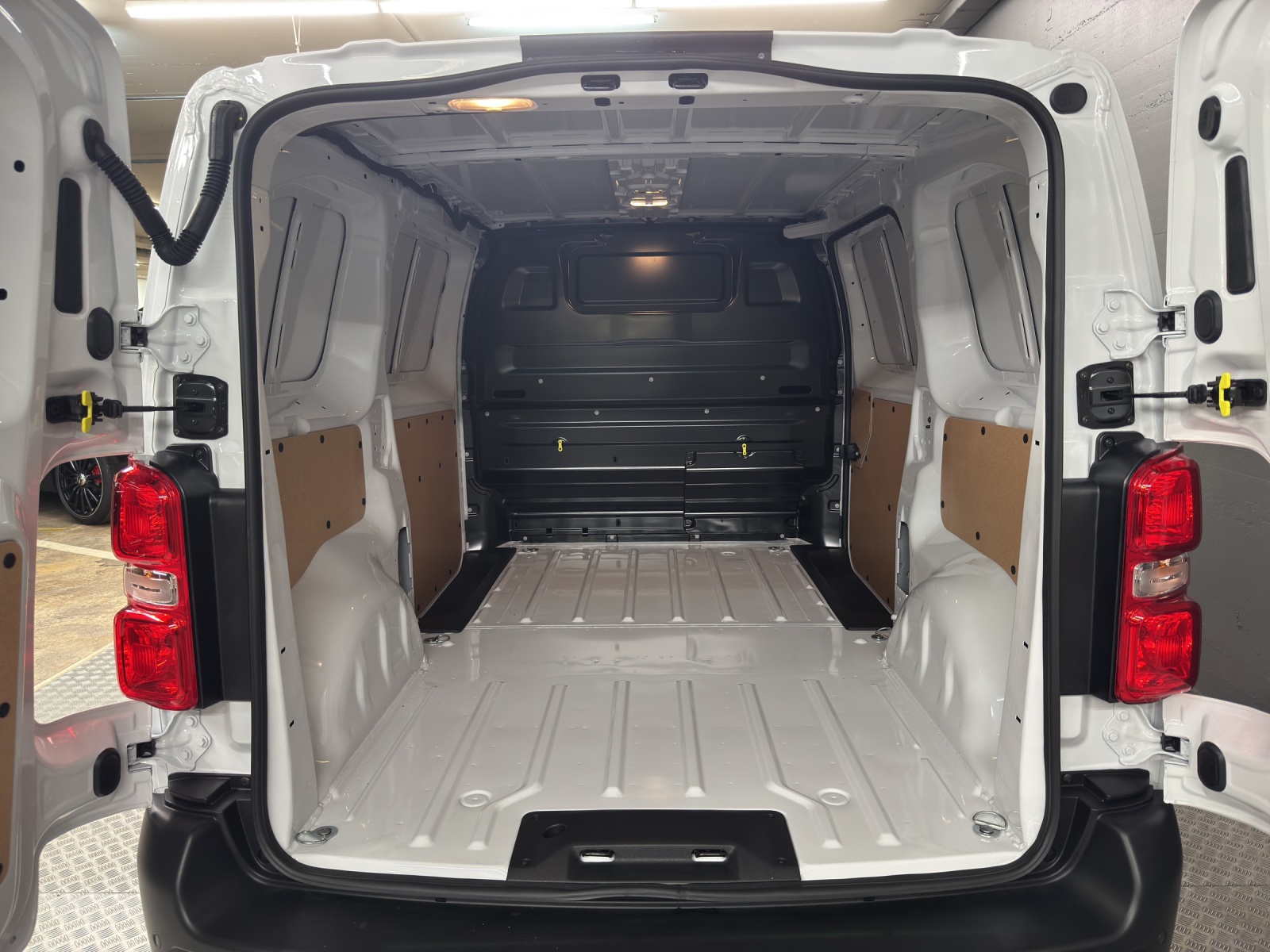 FIAT Scudo Kaw. L2 1.5 BlueHDI 120-image-10