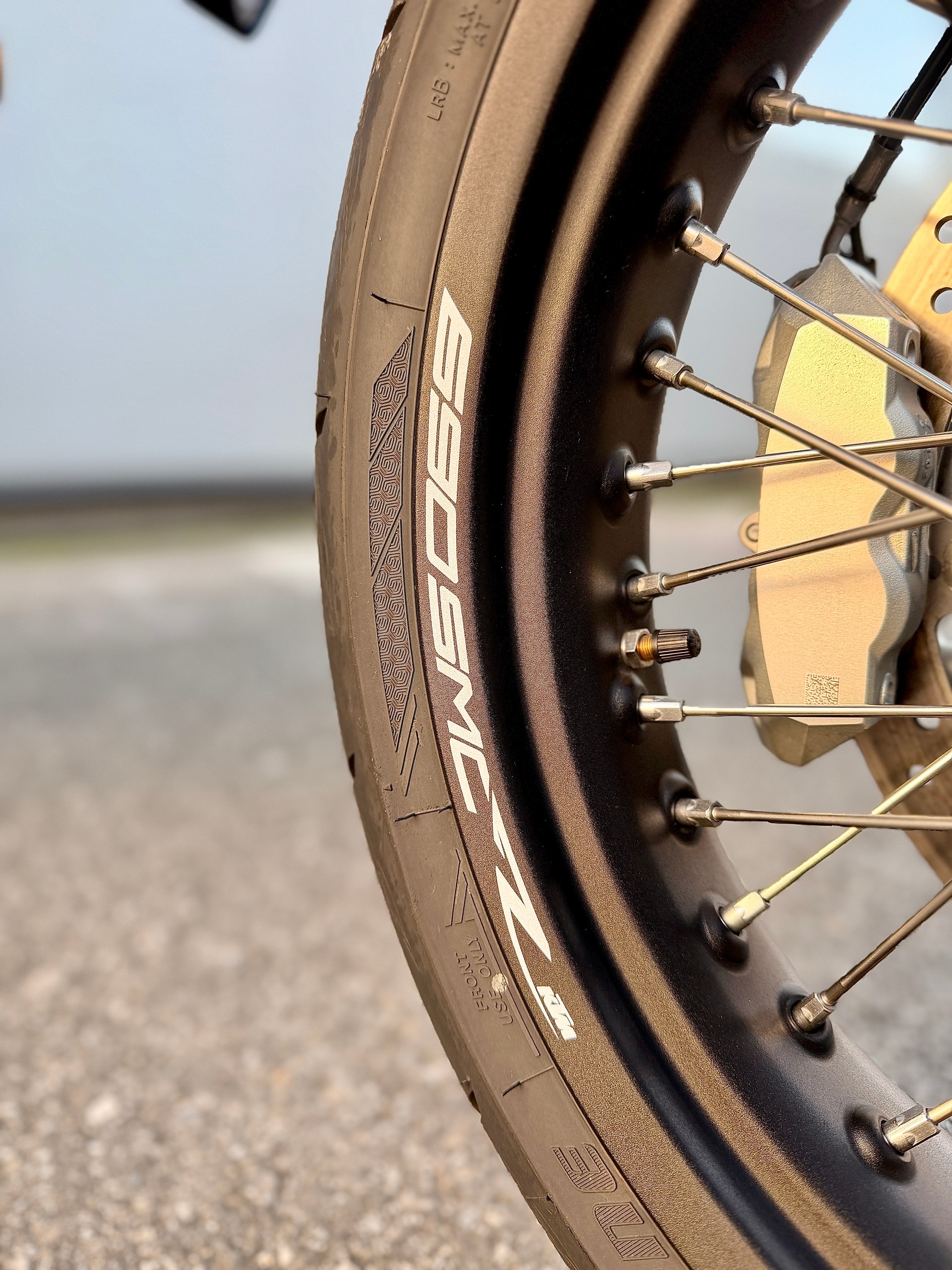 KTM 690 SMC R-image-9