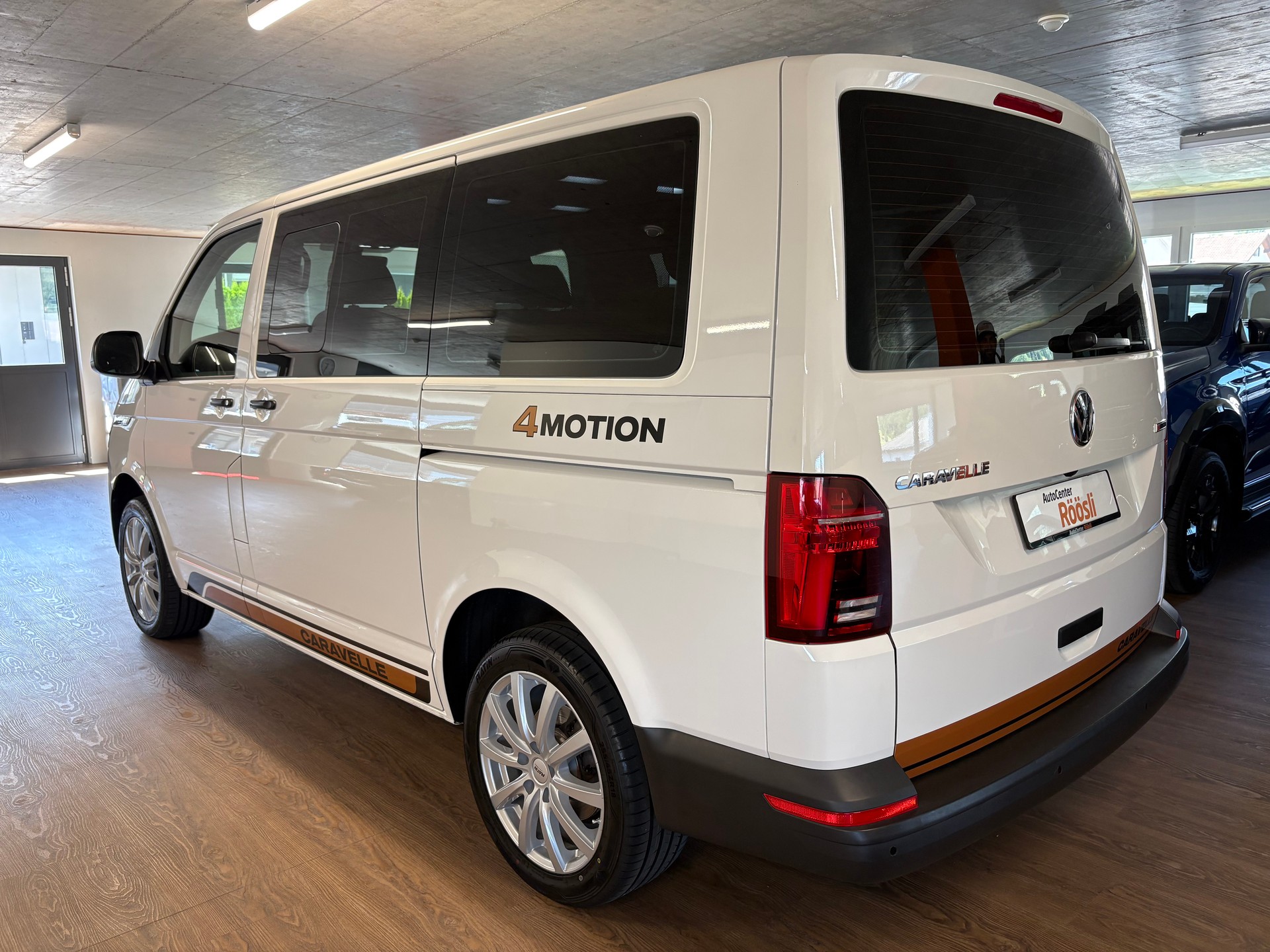 VW T6.1 Caravelle 2.0 TDI Comfortline 4Motion-image-8