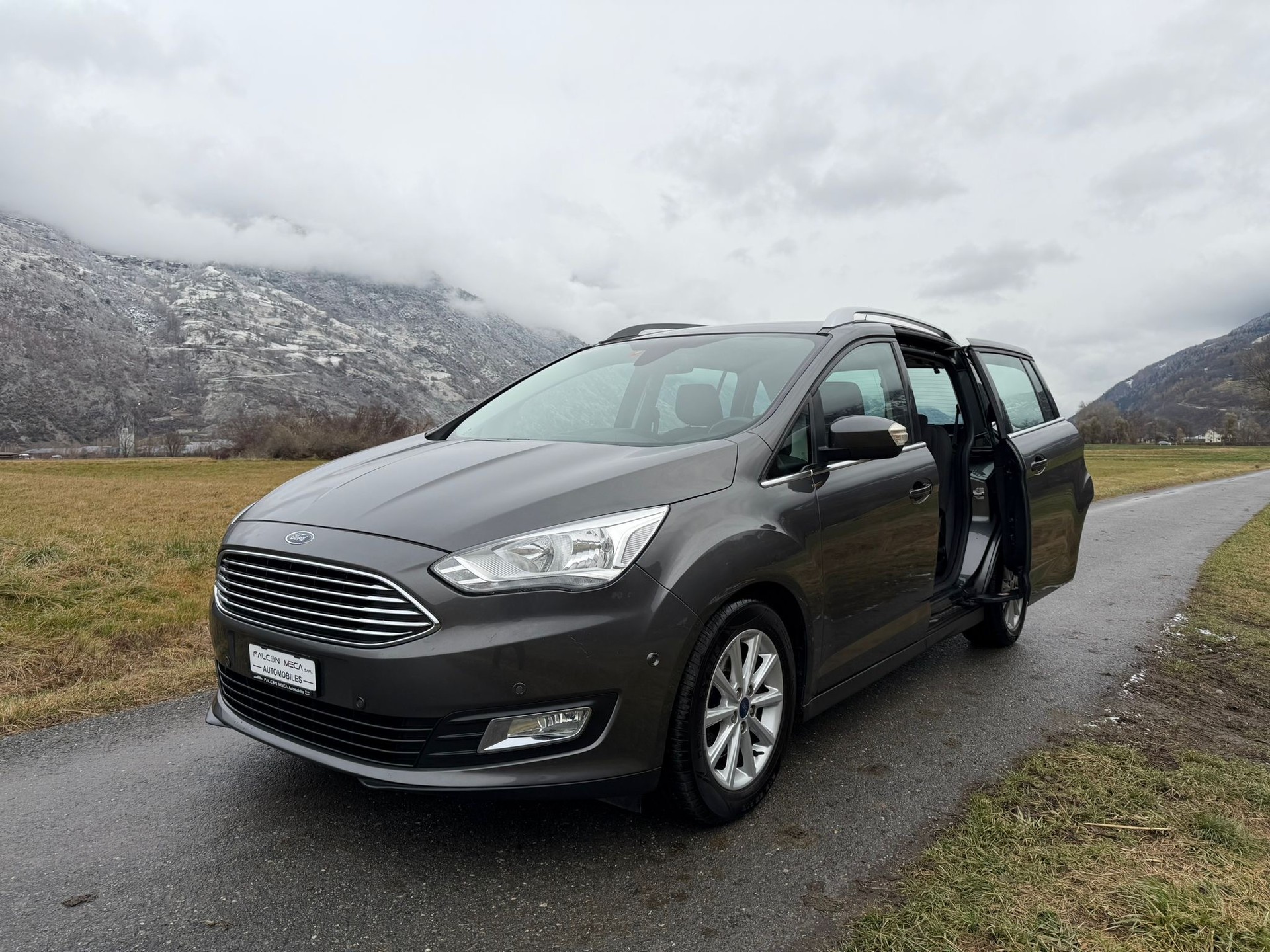 FORD GrC-Max 1.5 SCTi Titanium X 7 places-showroom-element-2