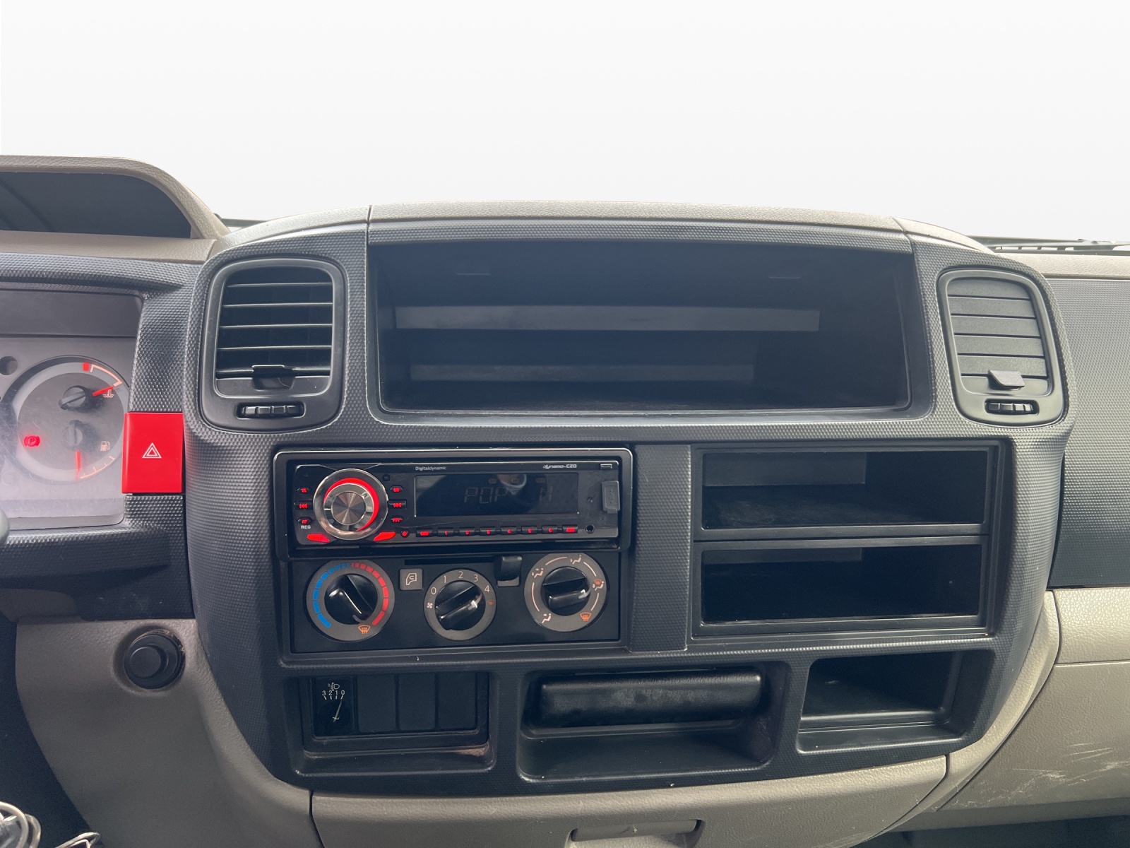NISSAN Cabstar Basis (Pro) 28.11-image-12