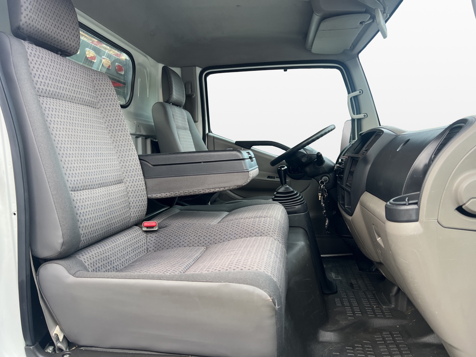 NISSAN Cabstar Basis (Pro) 28.11-image-17
