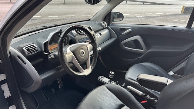 SMART fortwo Brabus softouch-image-10