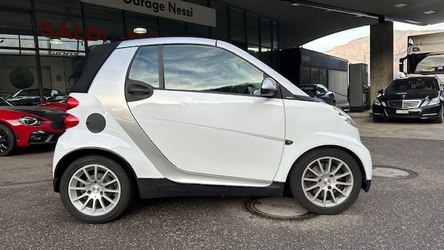 SMART fortwo Brabus softouch-image-1