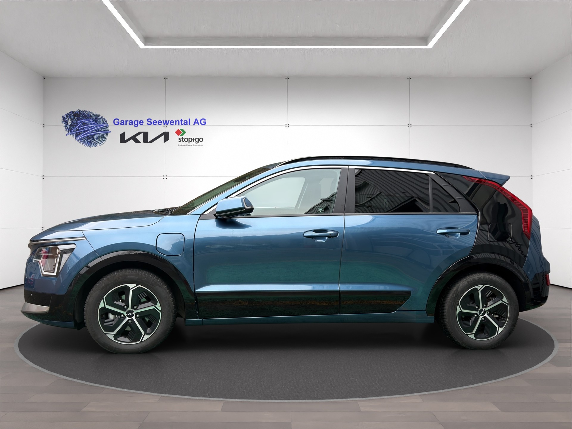 KIA Niro 1.6GDi Plug-in Hybrid Style DCT-showroom-element-3