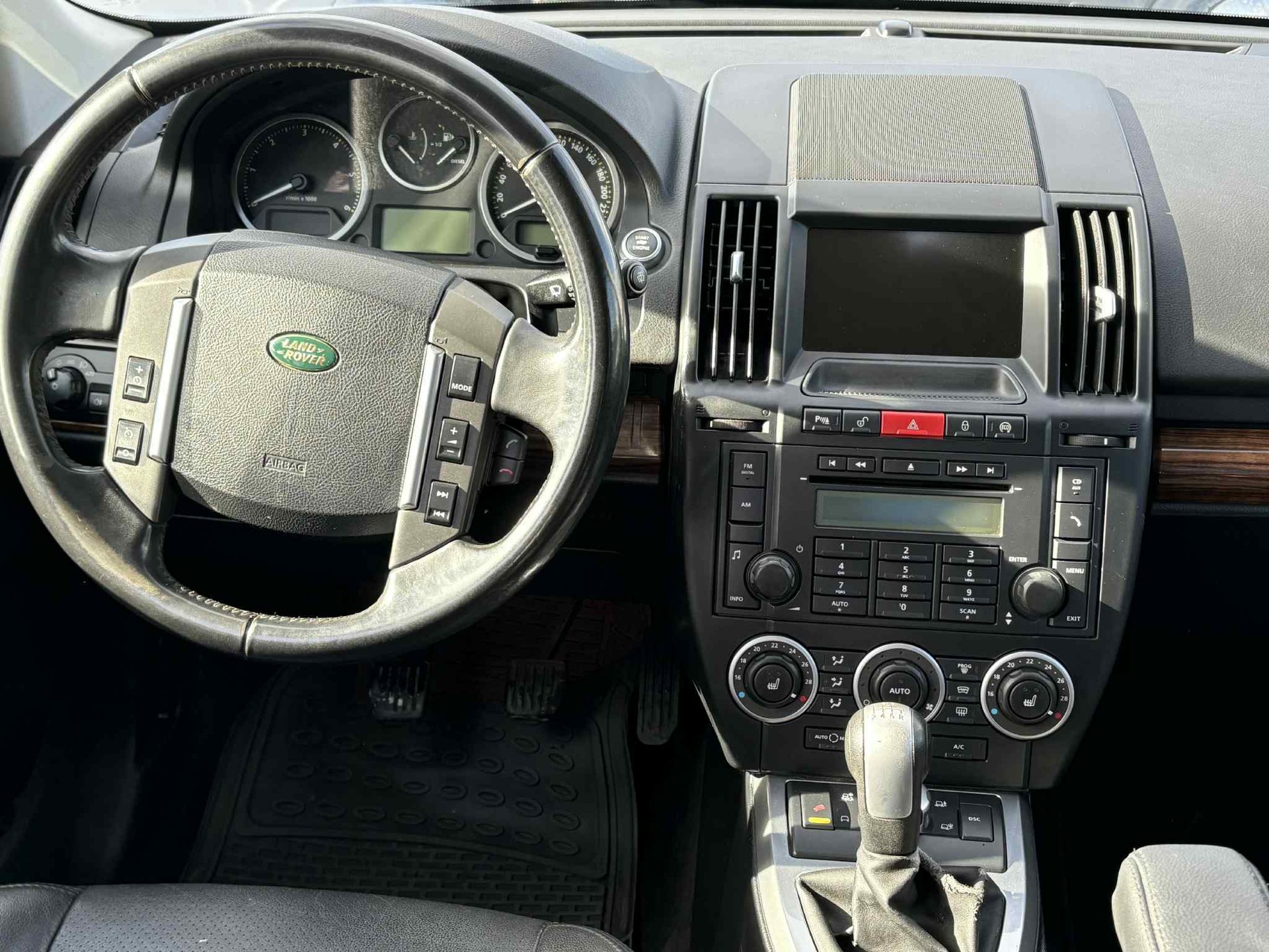 LAND ROVER Freelander 2.2 TD4 E-image-11