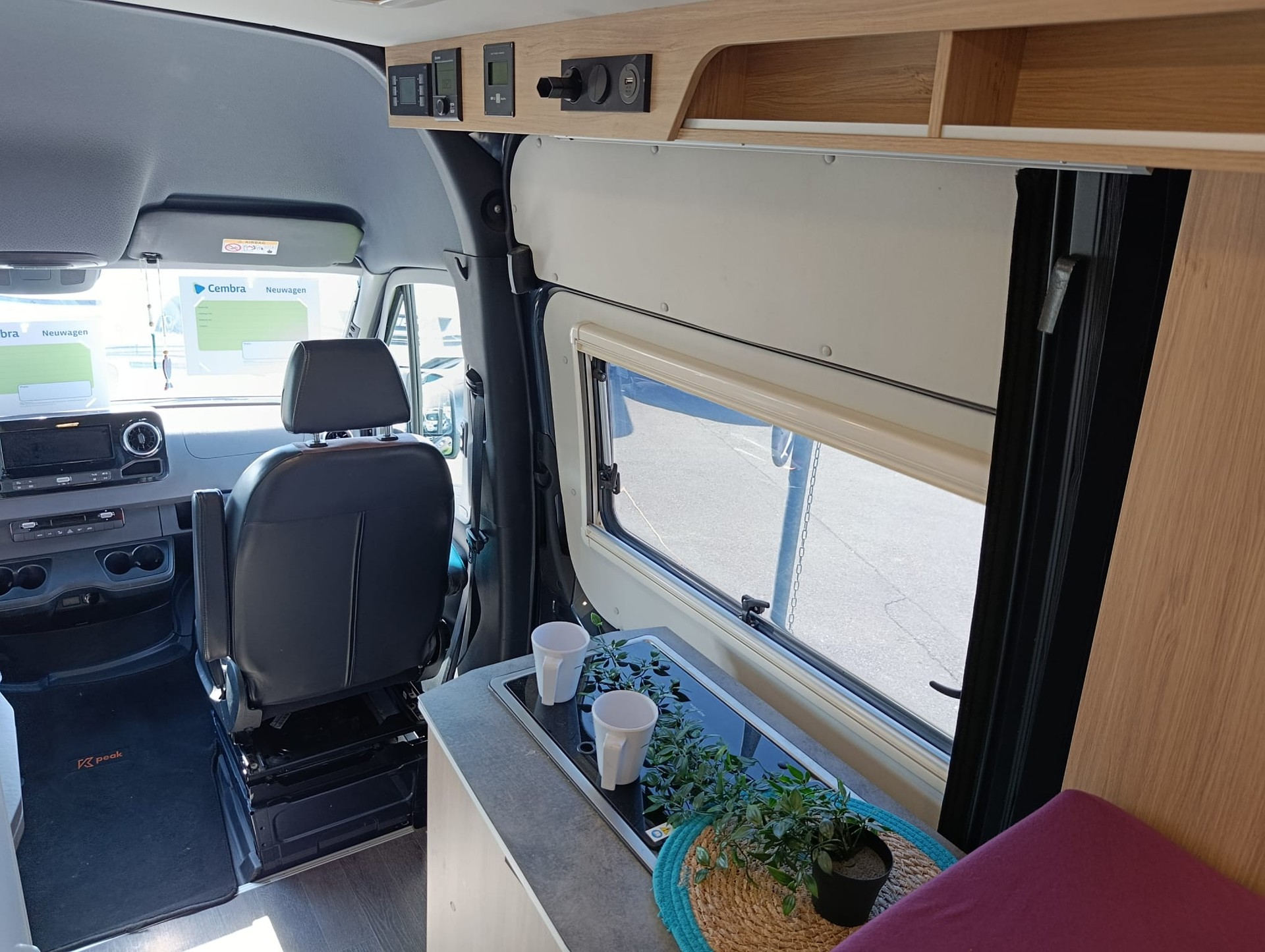 FRANKIA Yucon 4x4 ***Offroad König für sensationeller Preis***Automat 190PS**Dieselheizung**Solar**Wechselrichter**Längsbett**-image-11