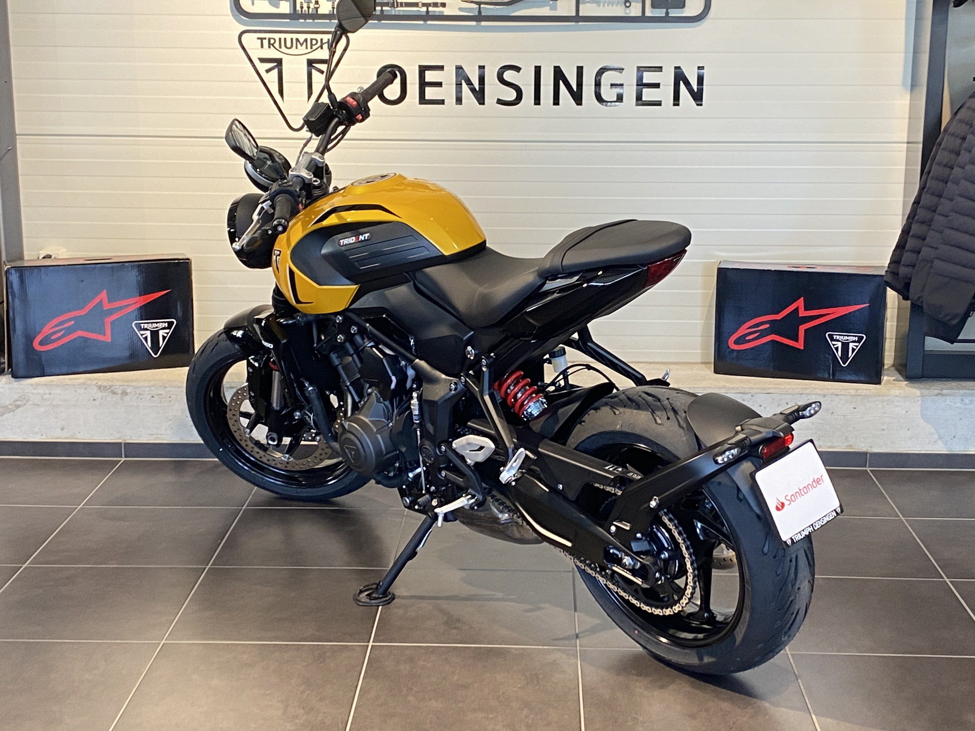 TRIUMPH Trident 660 (4.49 % Power Leasing - Gültig bis 30.06.2026)-image-4